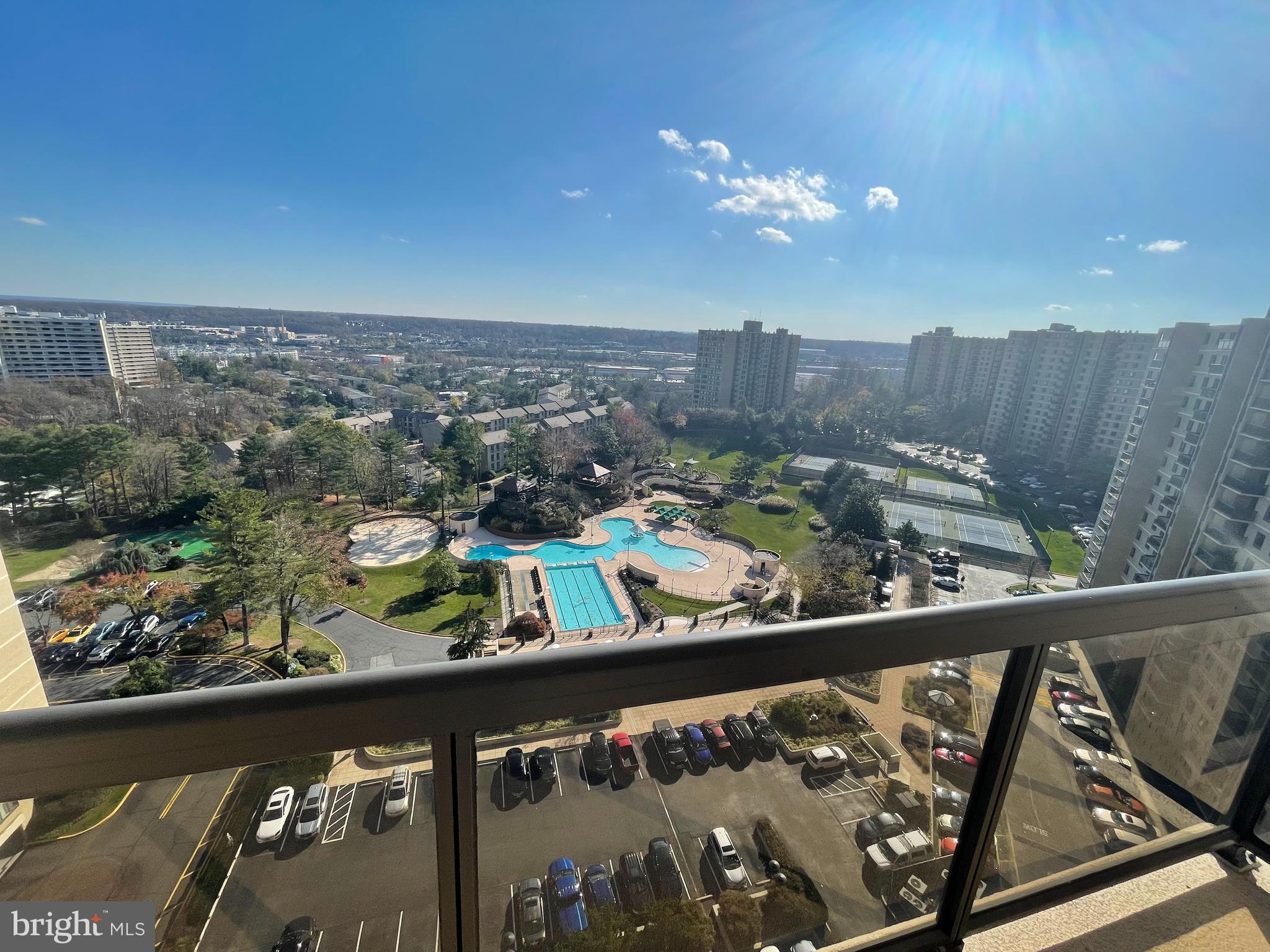 205 YOAKUM PARKWAY 1721