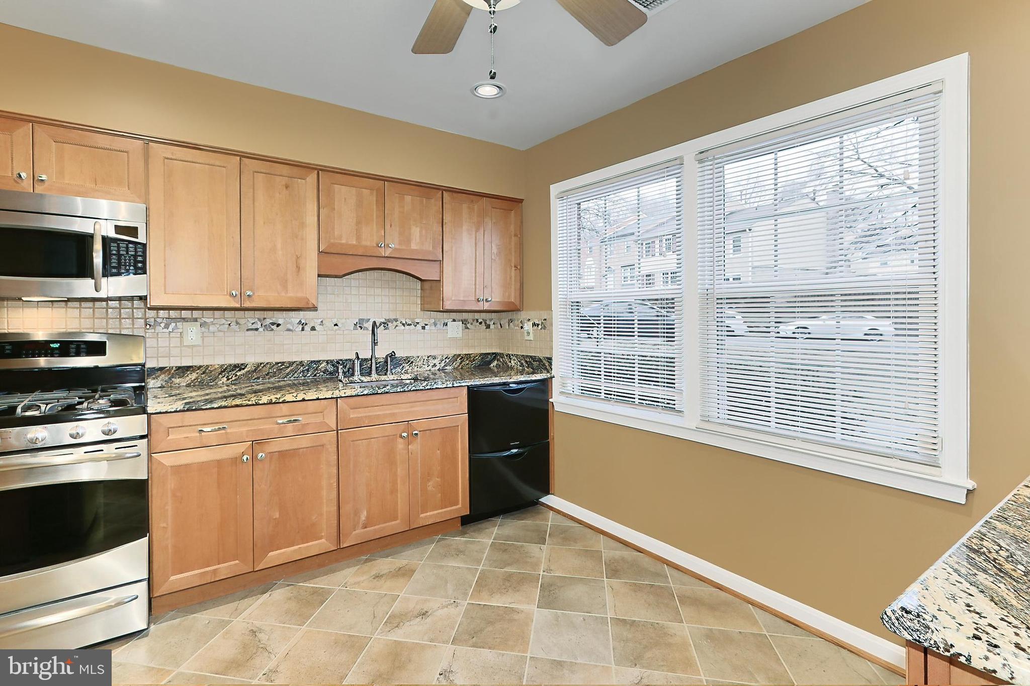 THOUSAND OAKS - Residential