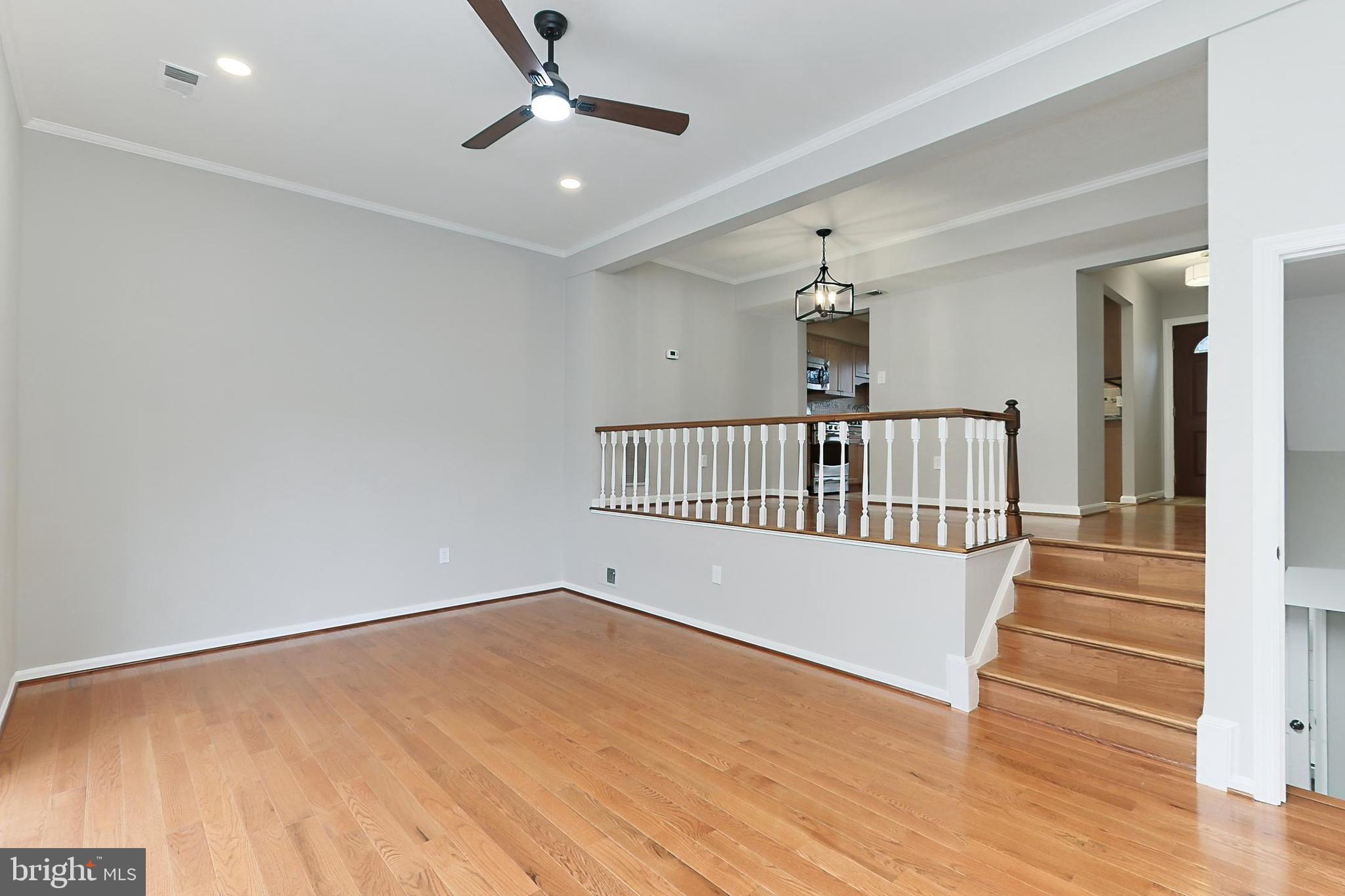 THOUSAND OAKS - Residential