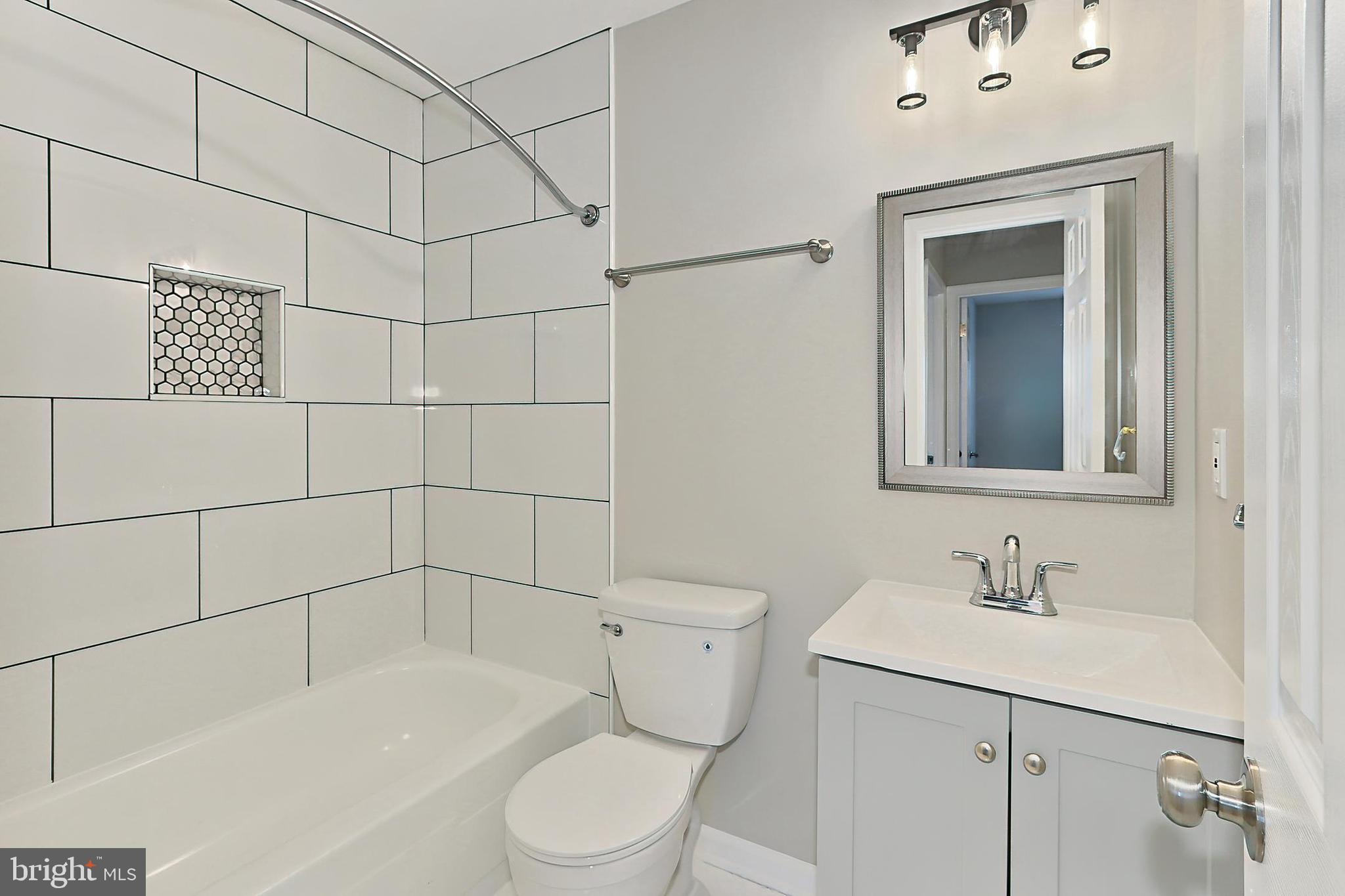 THOUSAND OAKS - Residential