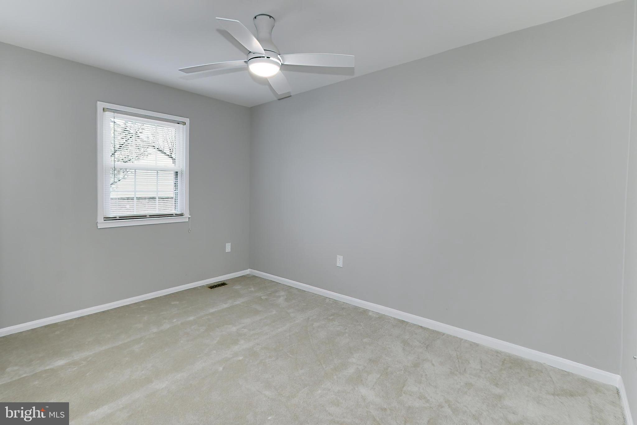 THOUSAND OAKS - Residential