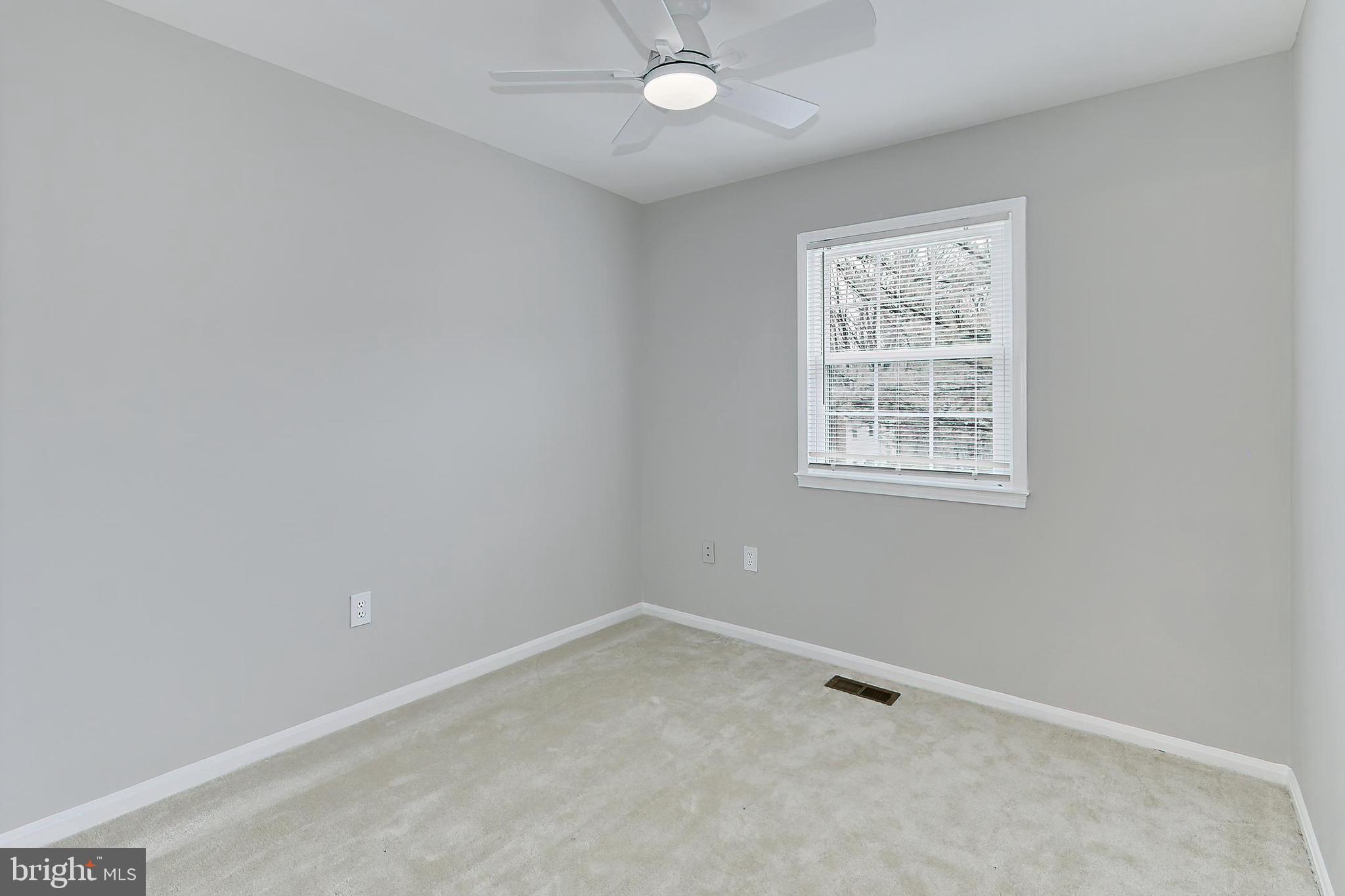 THOUSAND OAKS - Residential