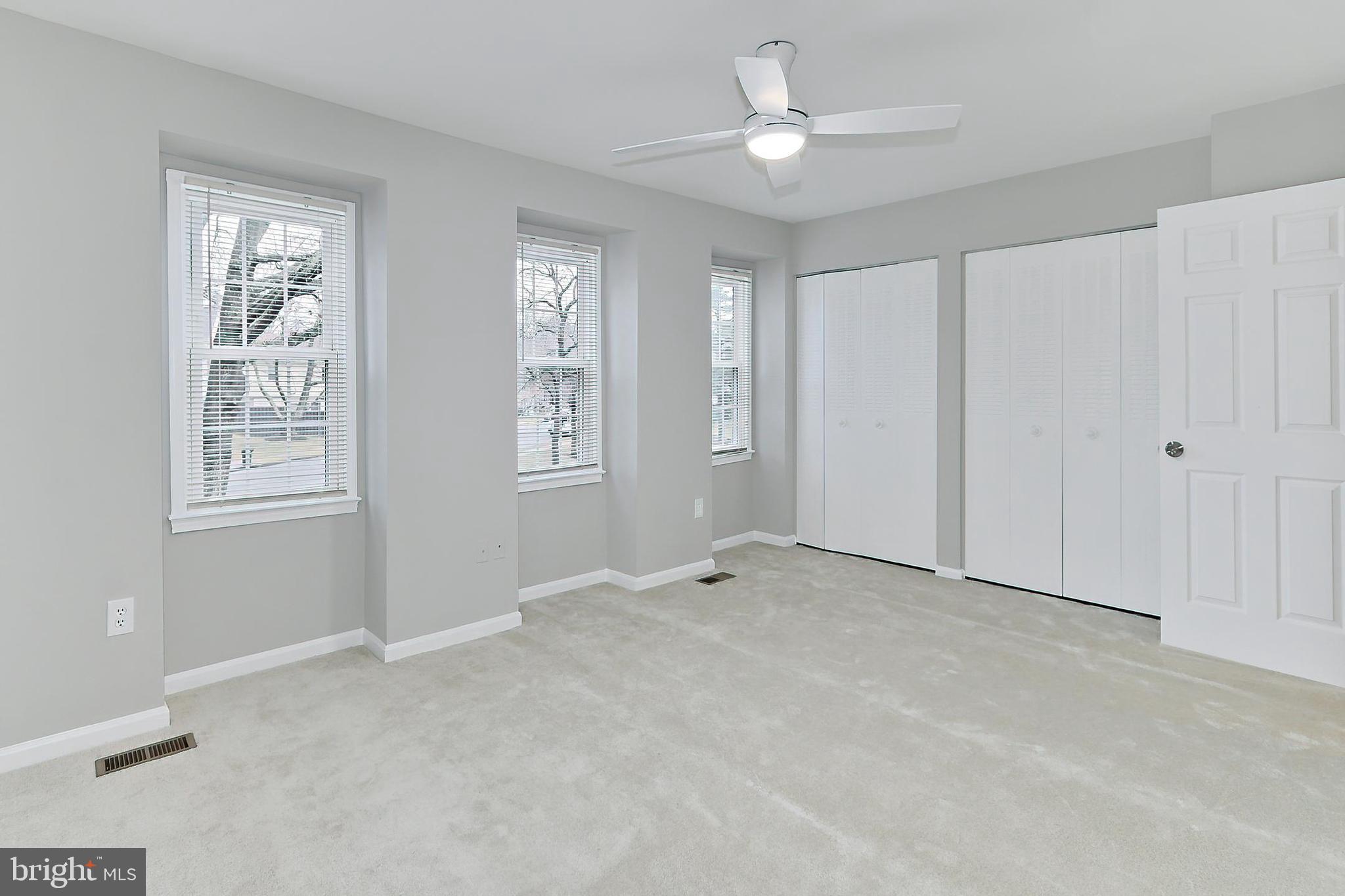 THOUSAND OAKS - Residential