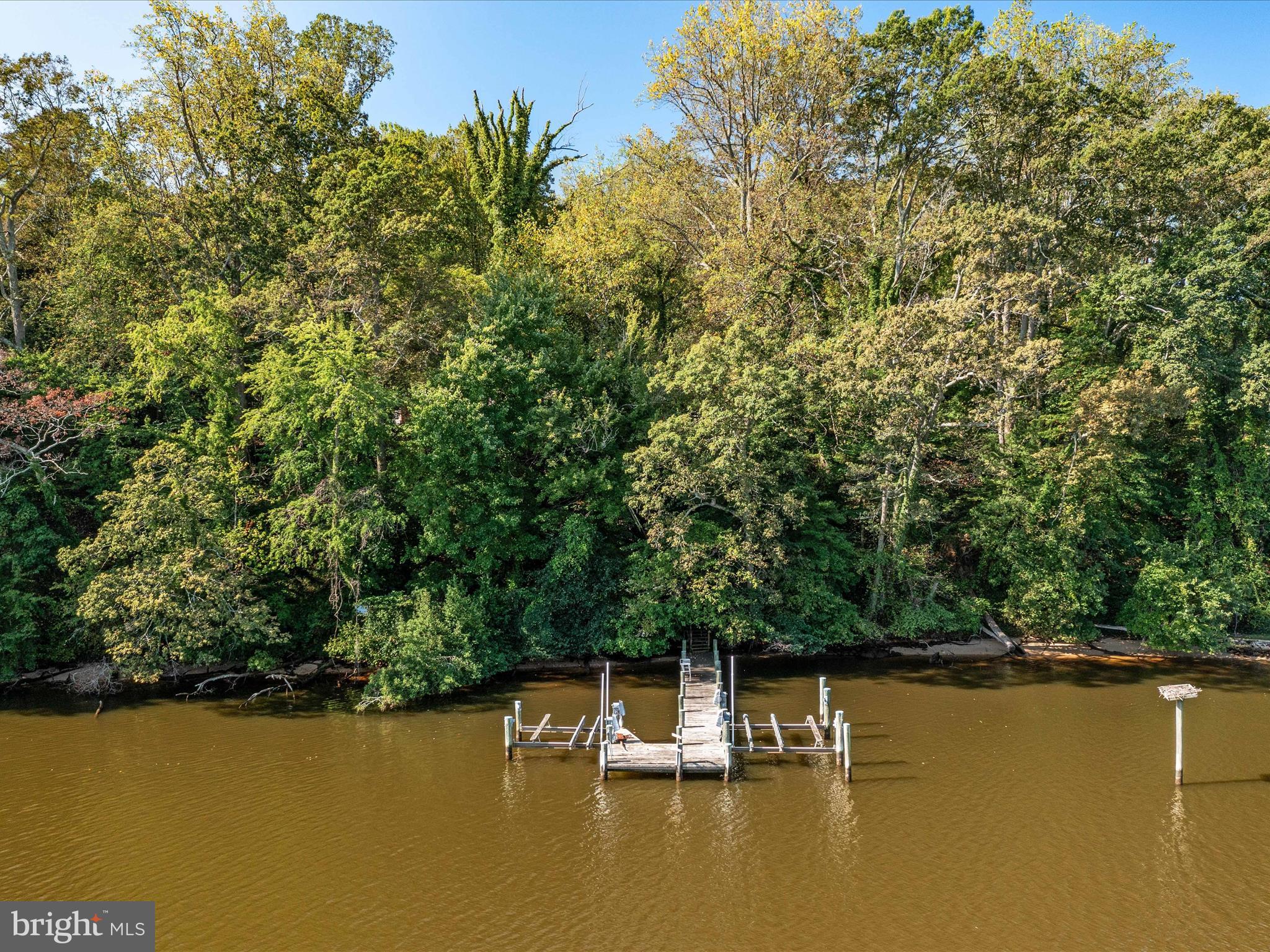 SUNRISE BEACH - Residential