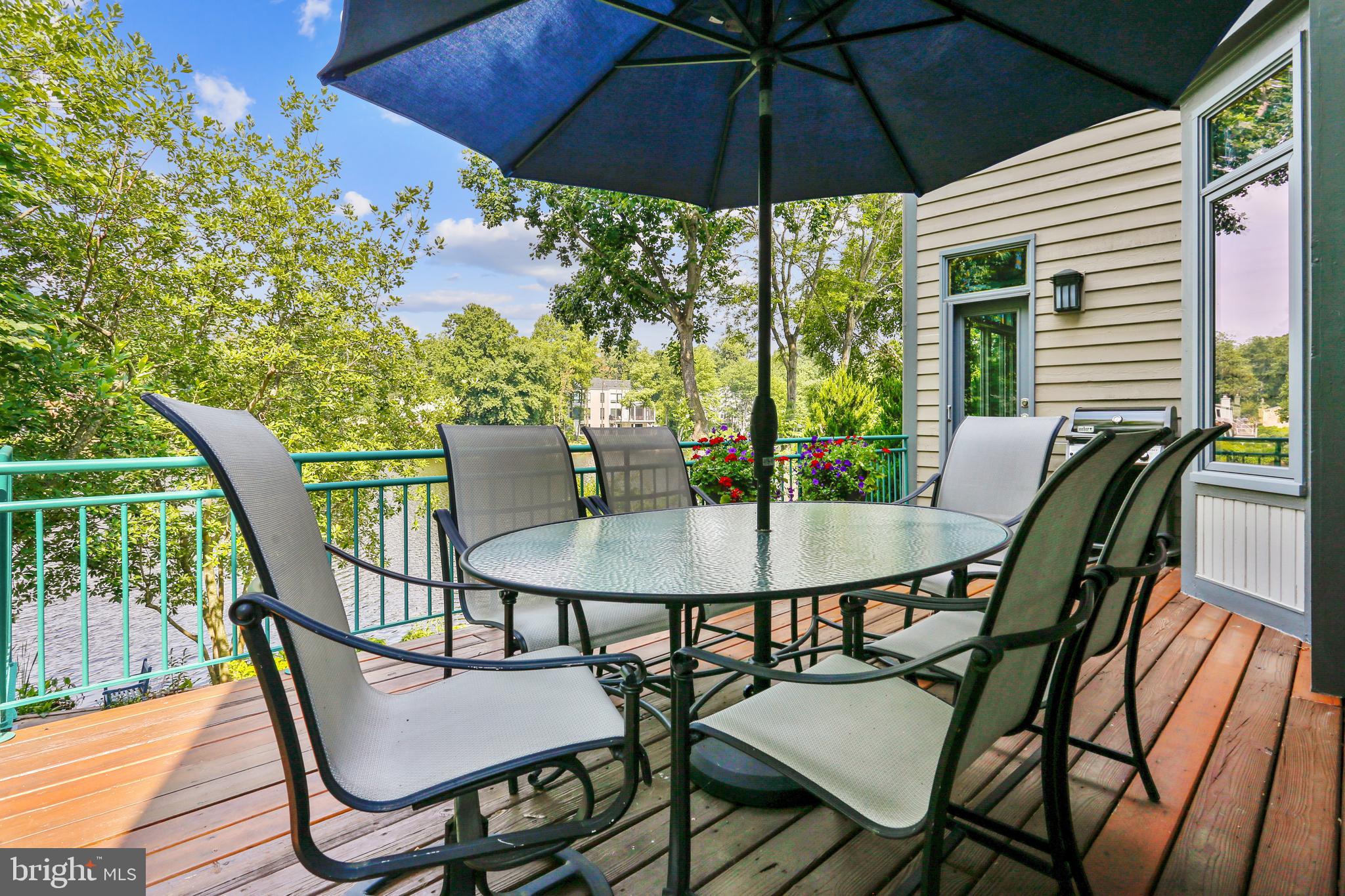 NEWPORT SHORES - Residential