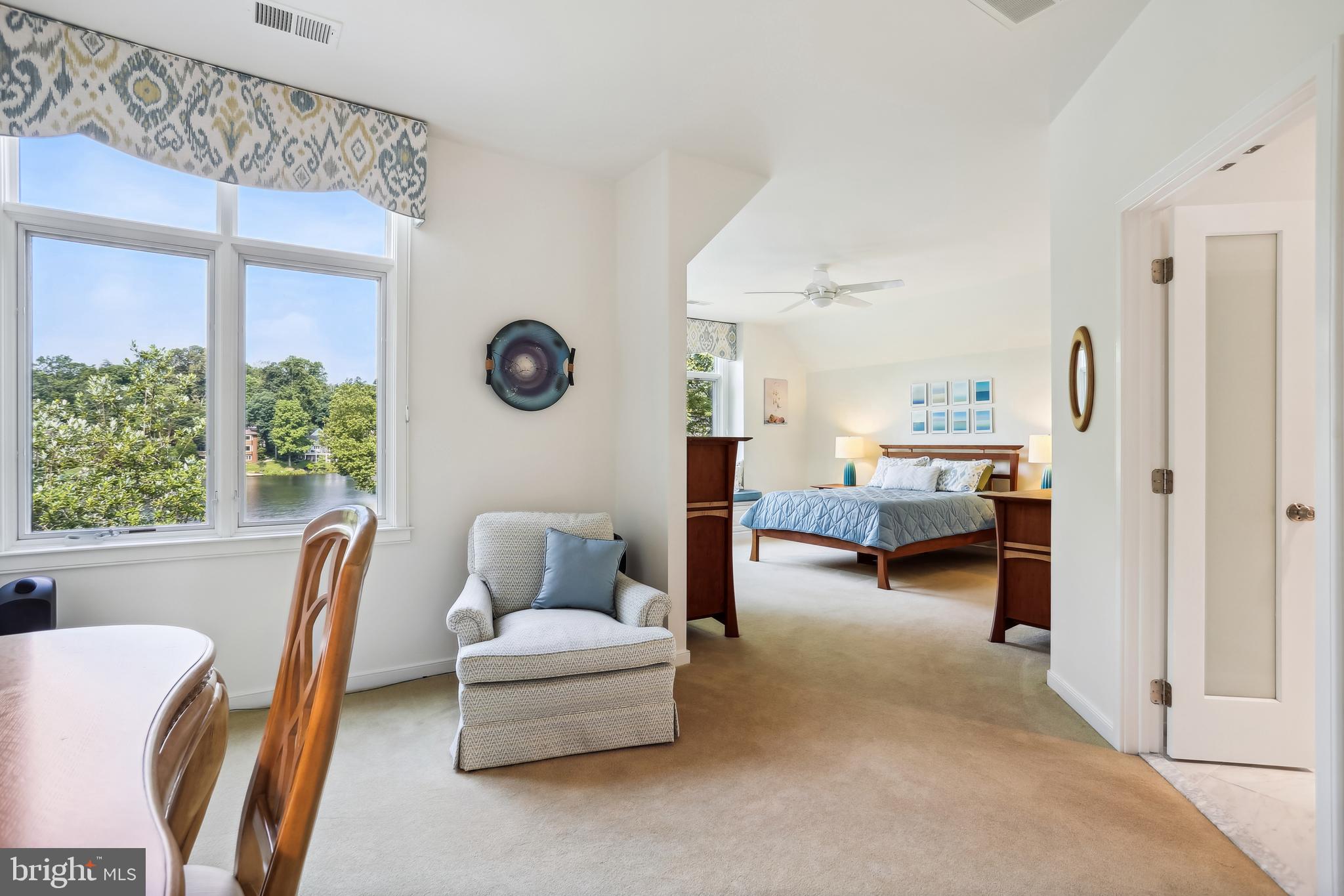 NEWPORT SHORES - Residential