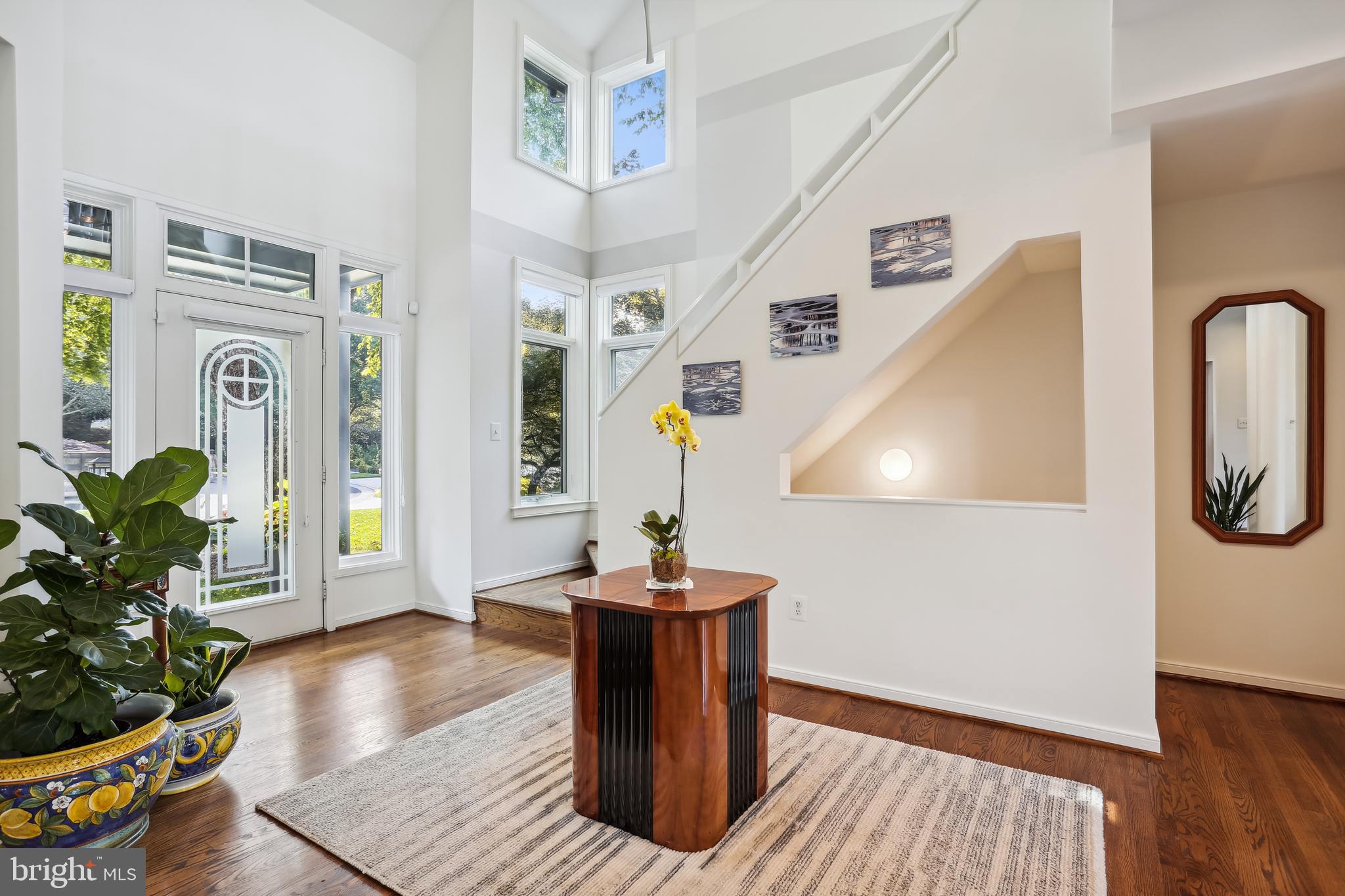 NEWPORT SHORES - Residential