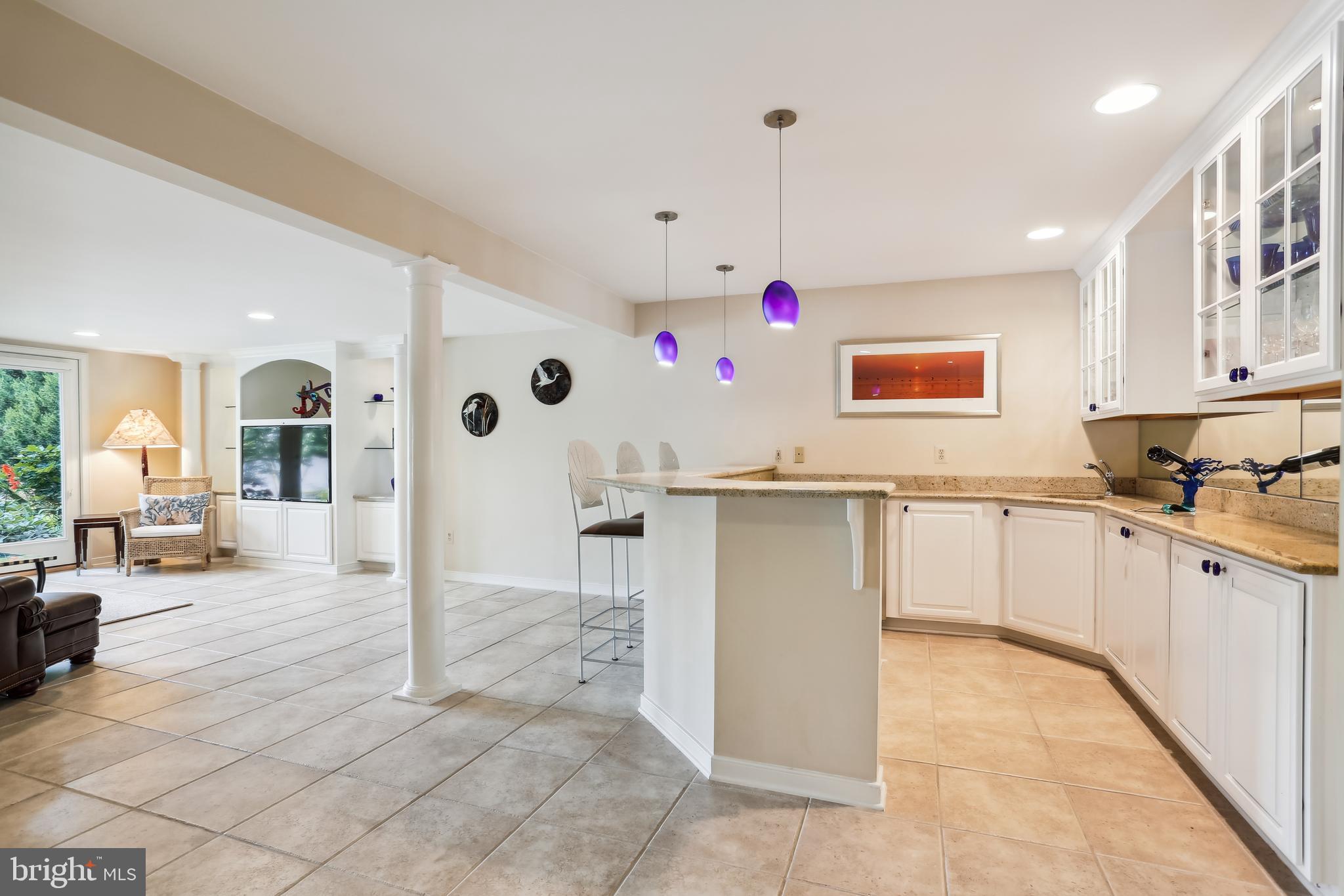 NEWPORT SHORES - Residential