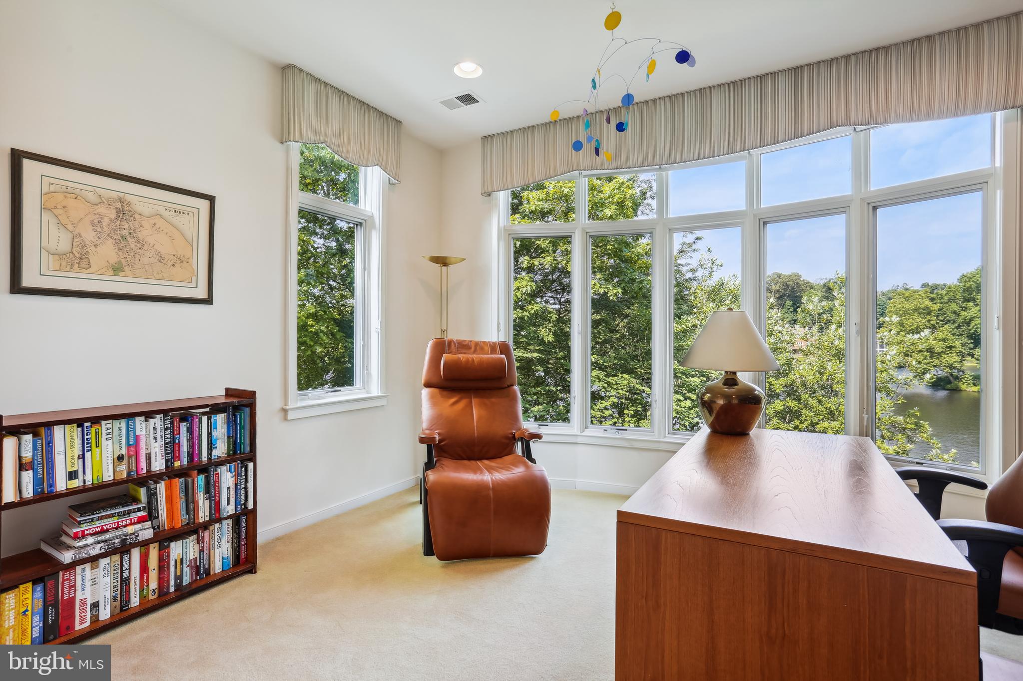 NEWPORT SHORES - Residential