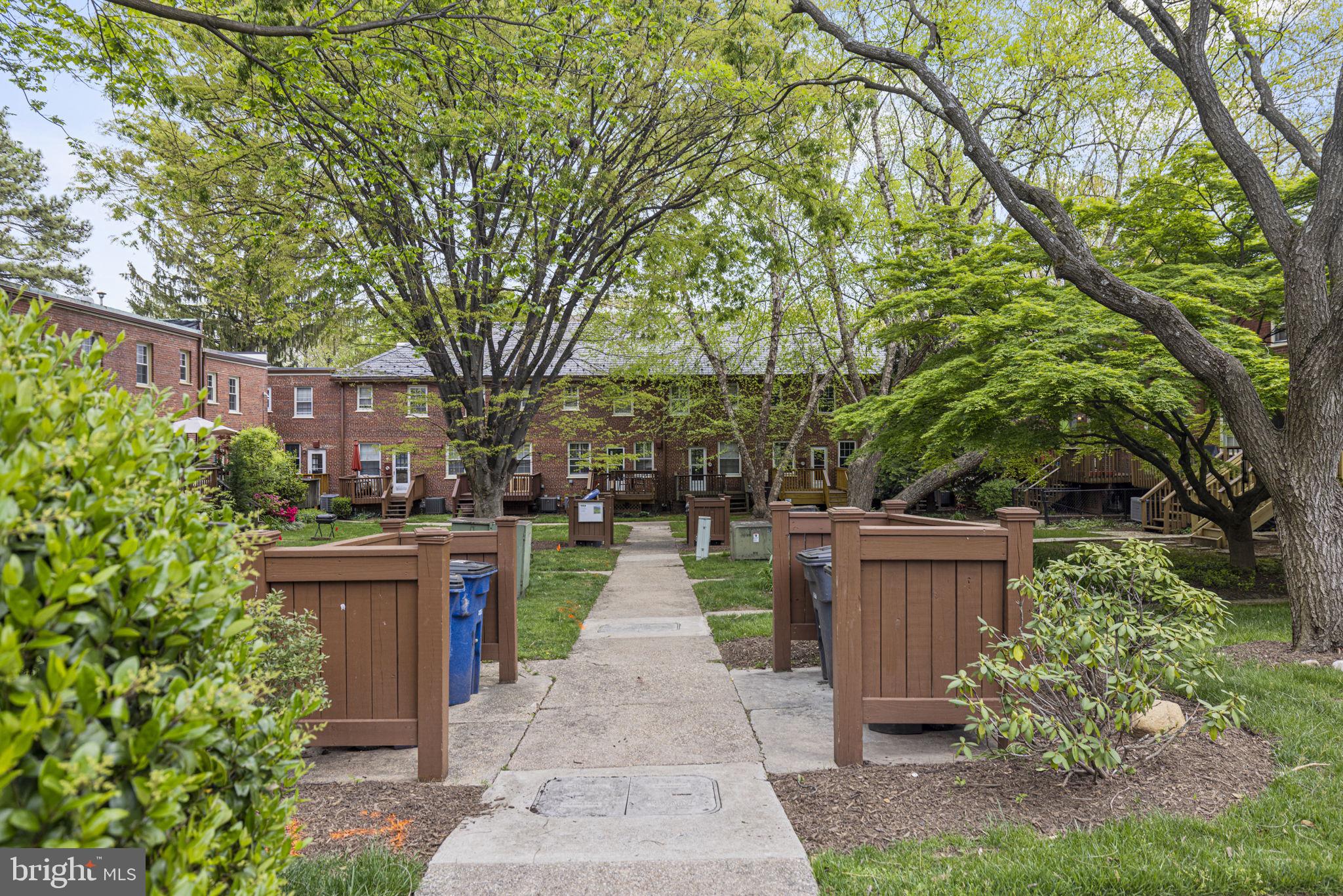 ARLINGTON VILLAGE - Residential