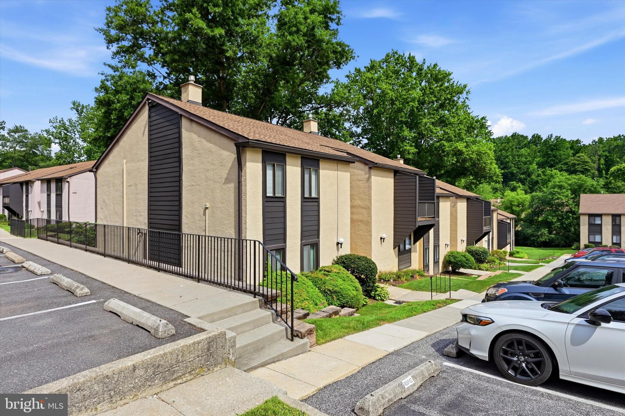 1101 PAINTERS CROSSING 1101