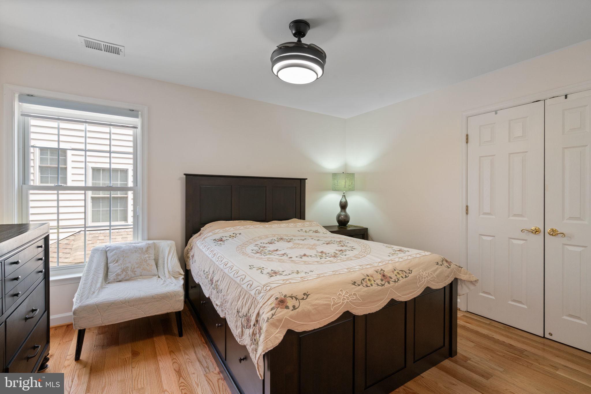 HIGHLAND OAKS - Residential