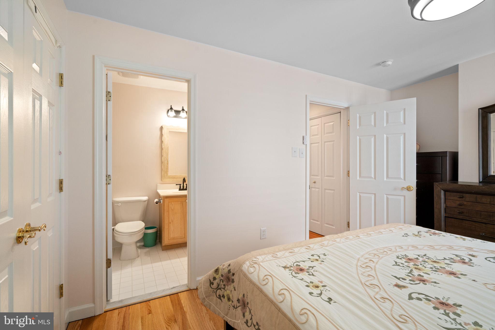 HIGHLAND OAKS - Residential