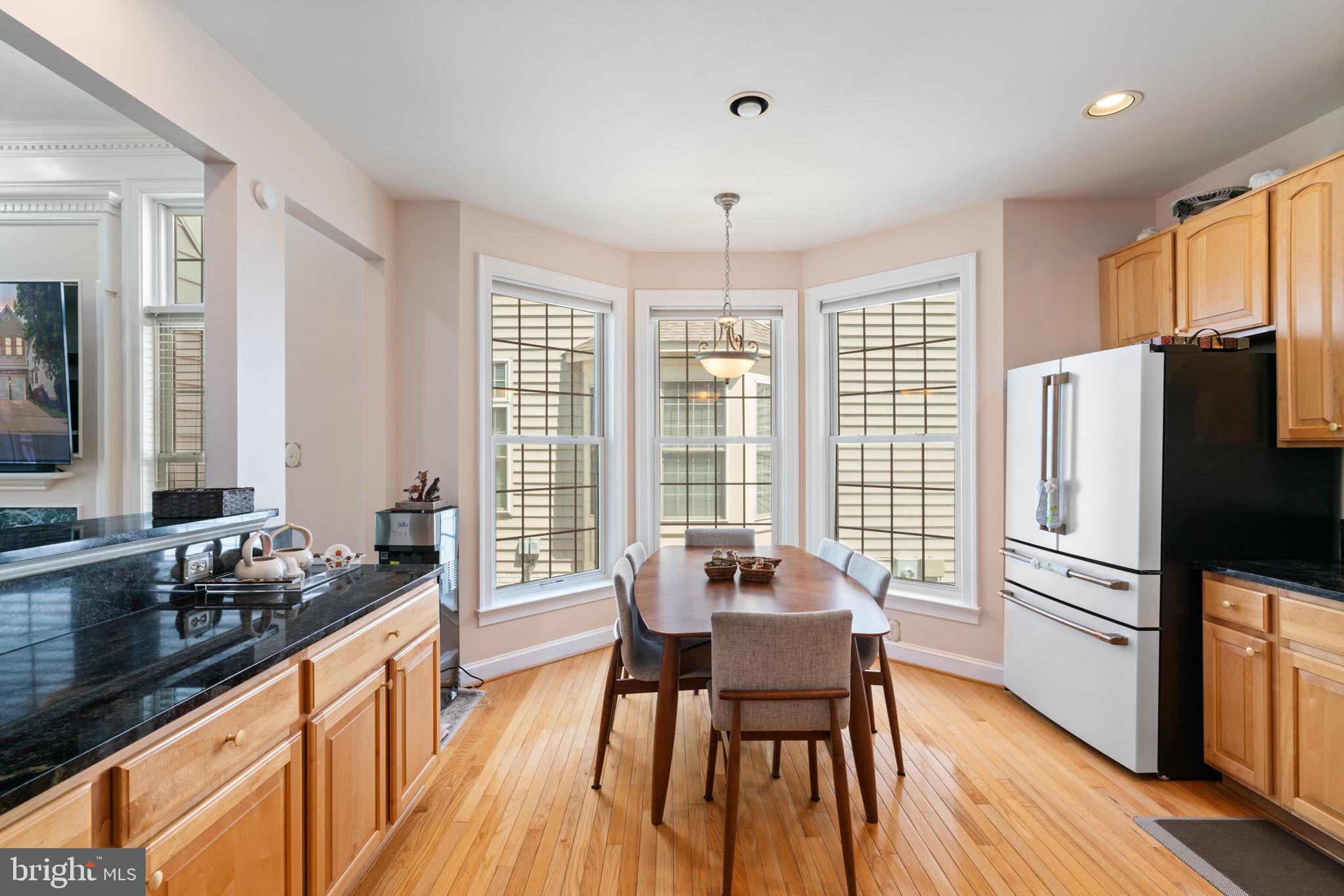 HIGHLAND OAKS - Residential