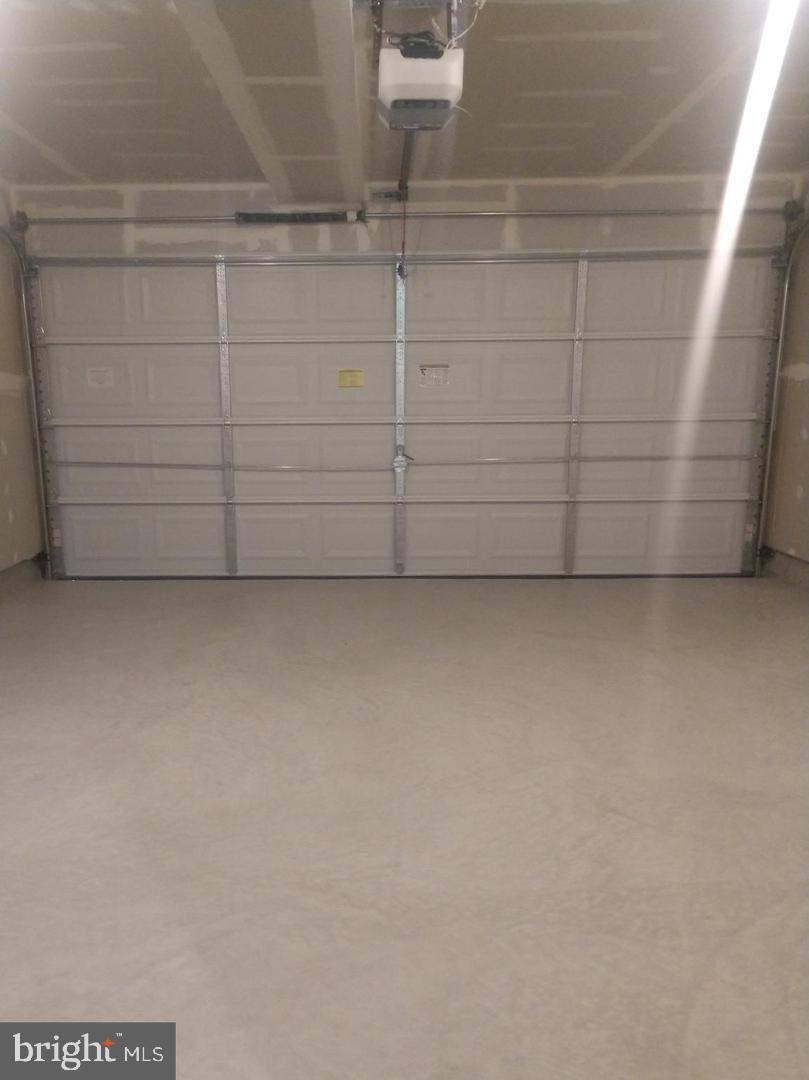 WHEATLAND STATION - Residential Lease