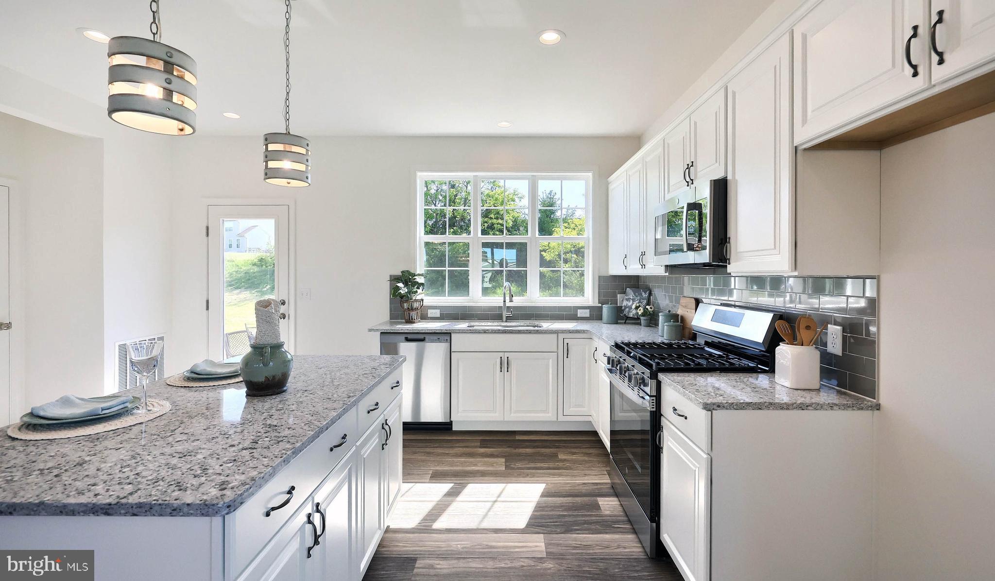 NORTH RIDGE - Residential