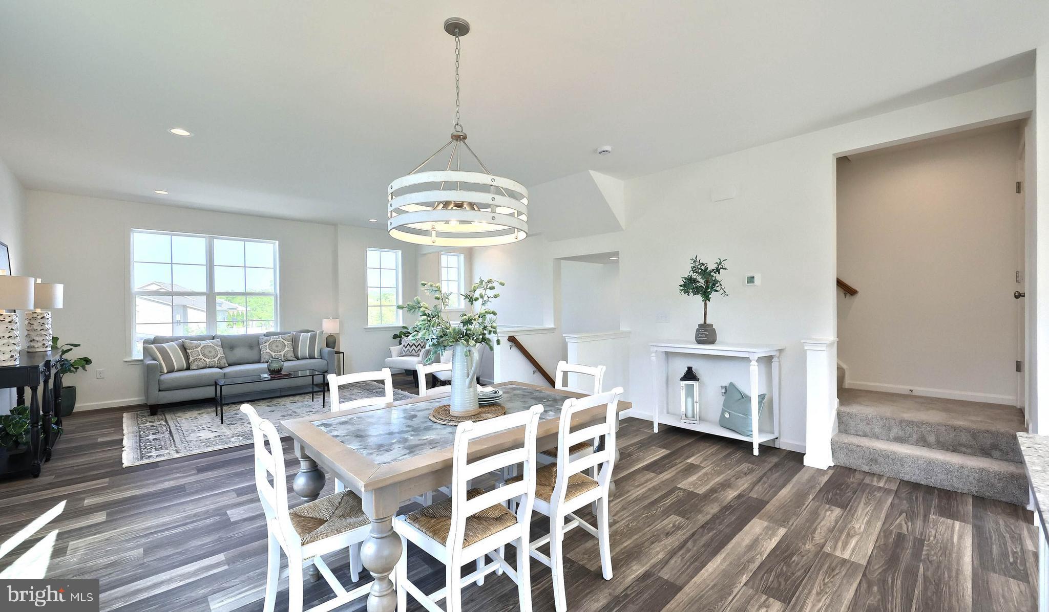 NORTH RIDGE - Residential