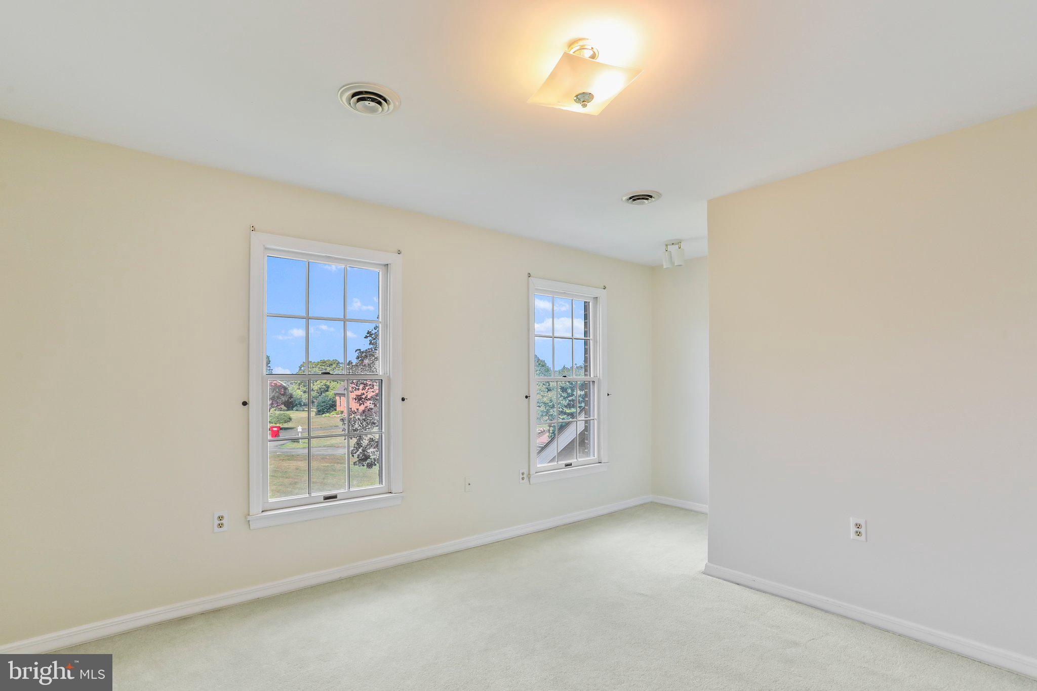 POTOMAC ESTATES - Residential