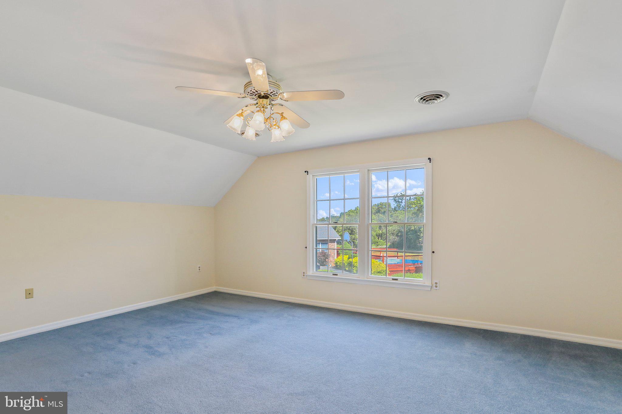 POTOMAC ESTATES - Residential