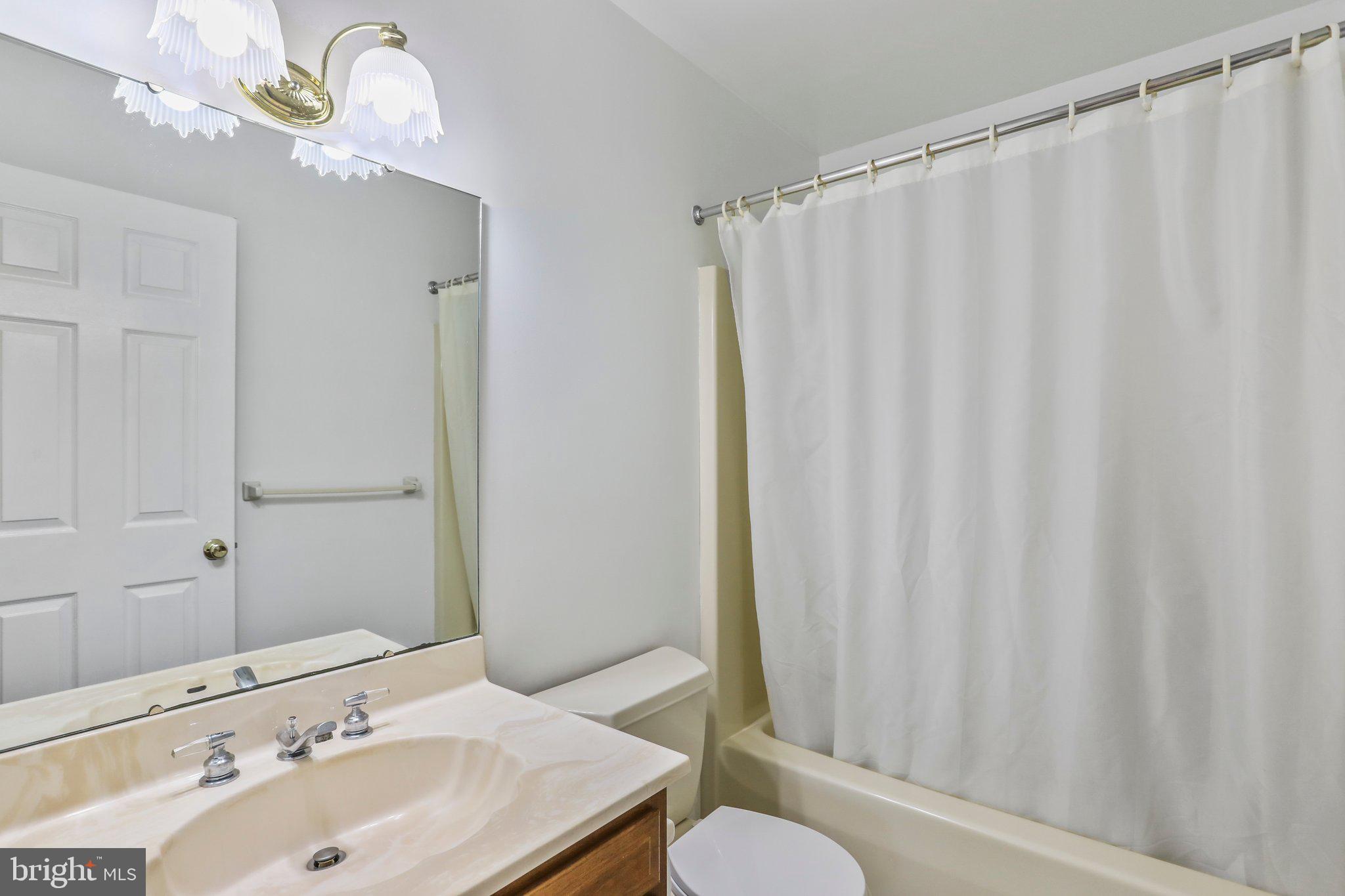 POTOMAC ESTATES - Residential