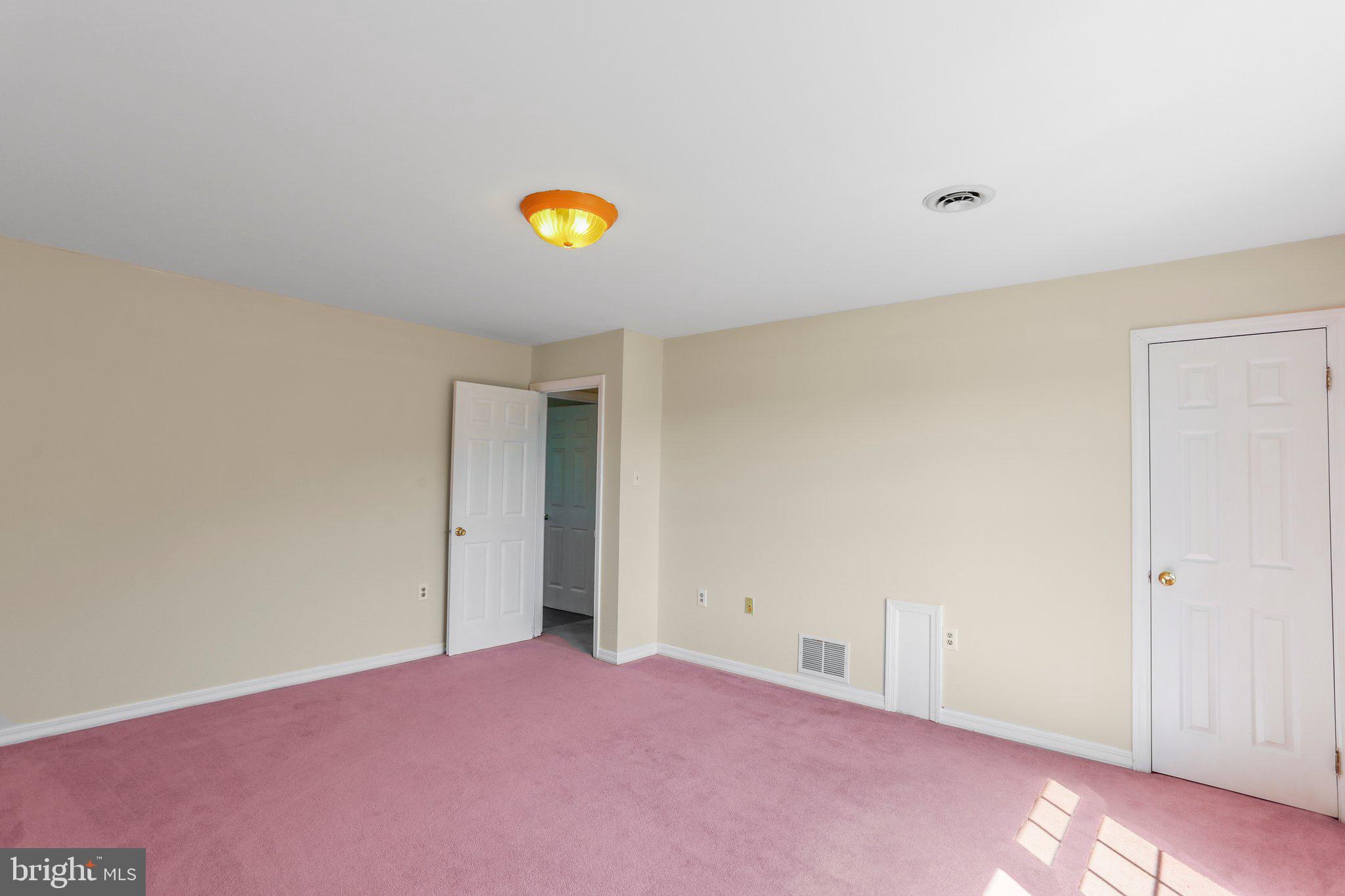 POTOMAC ESTATES - Residential