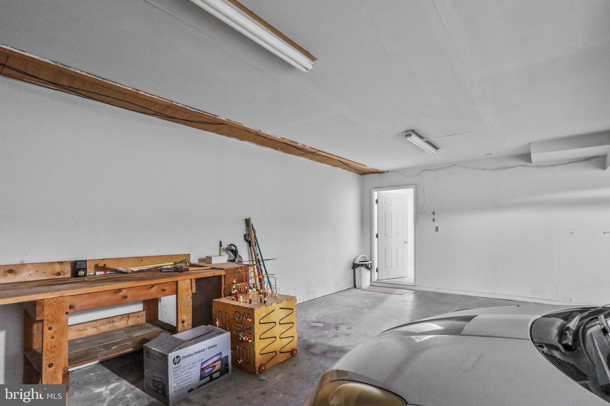 POTOMAC ESTATES - Residential