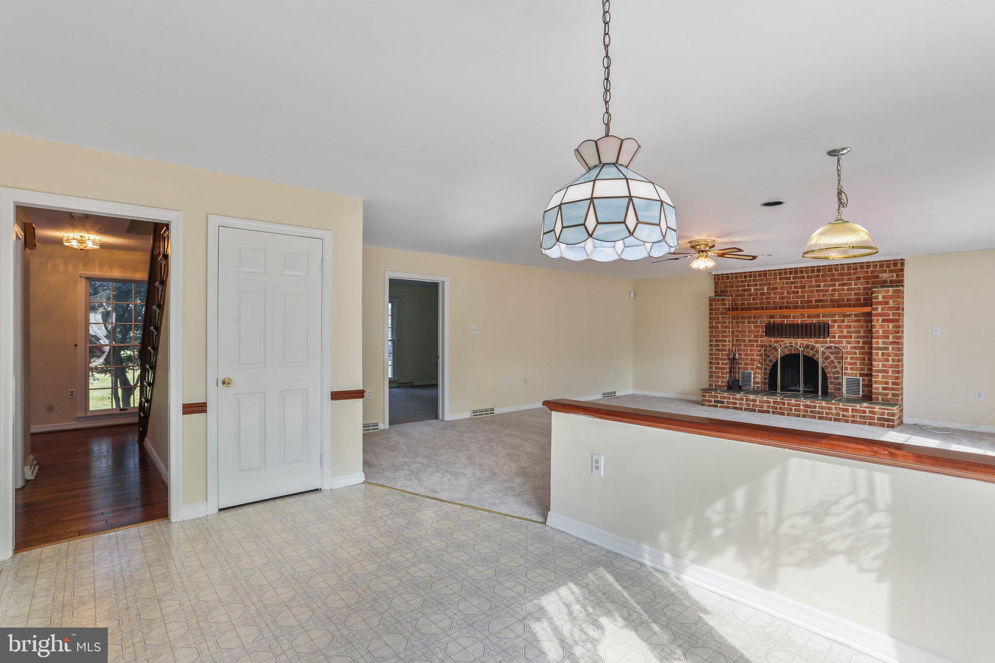 POTOMAC ESTATES - Residential