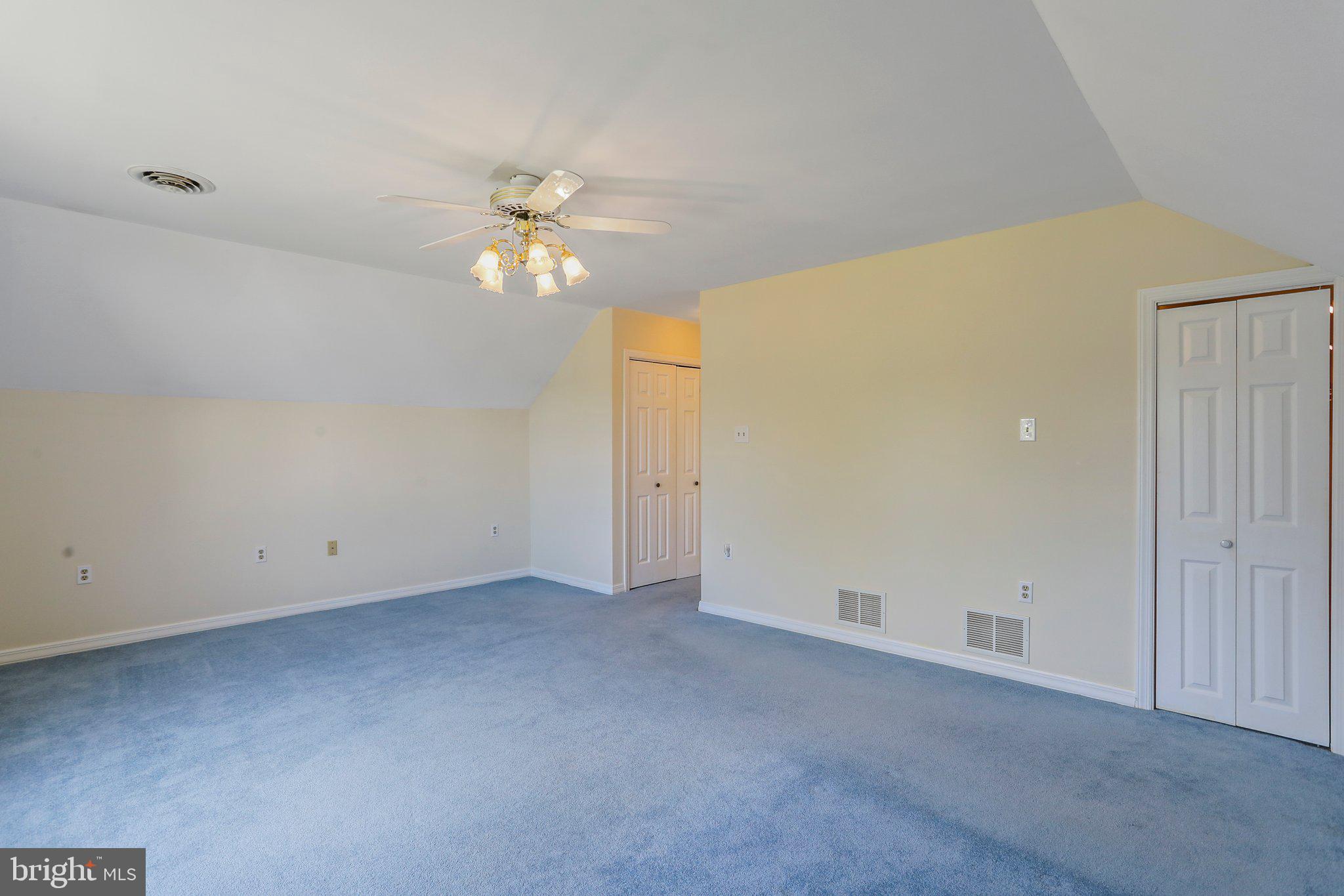 POTOMAC ESTATES - Residential