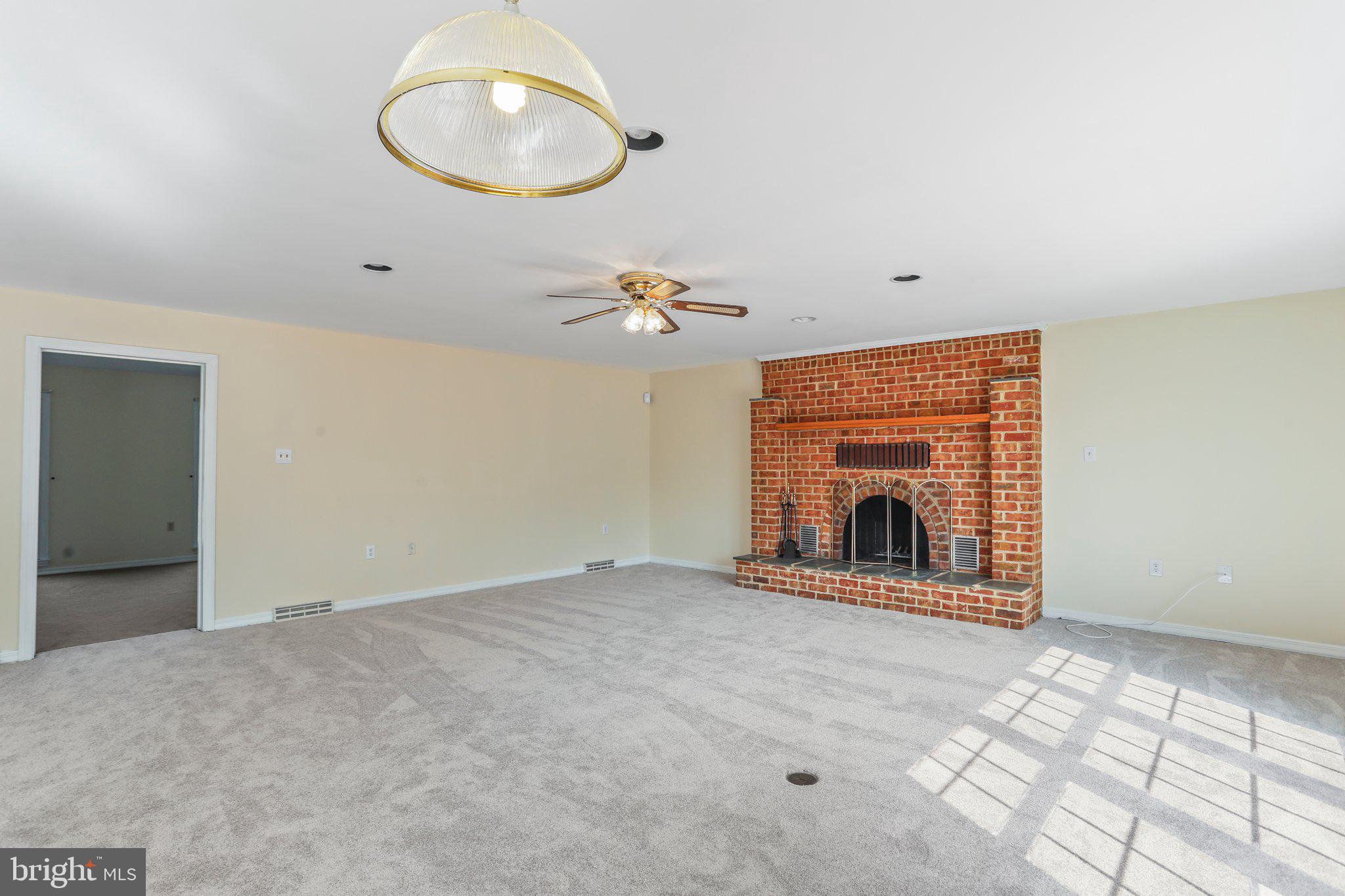 POTOMAC ESTATES - Residential