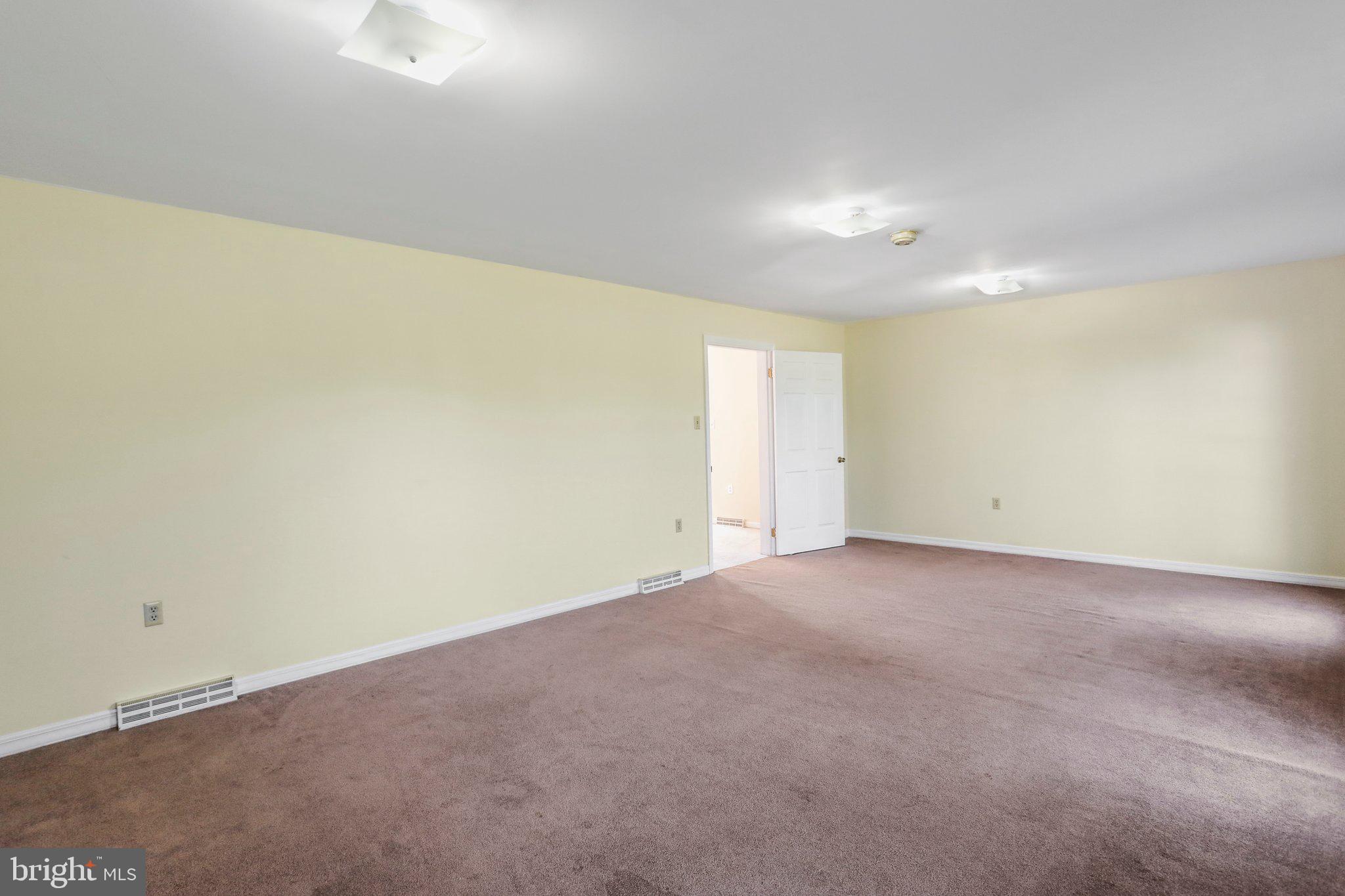 POTOMAC ESTATES - Residential