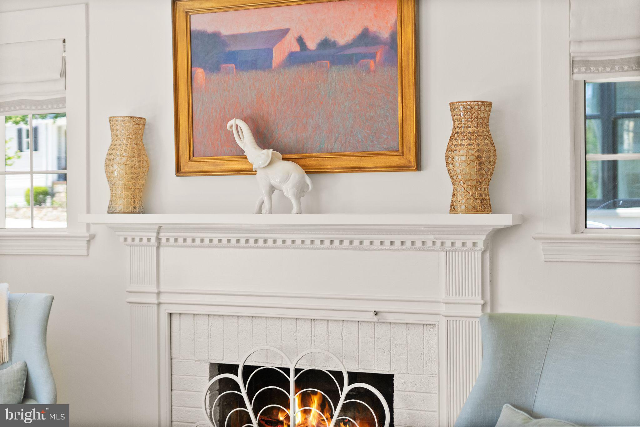 LYON VILLAGE - Residential