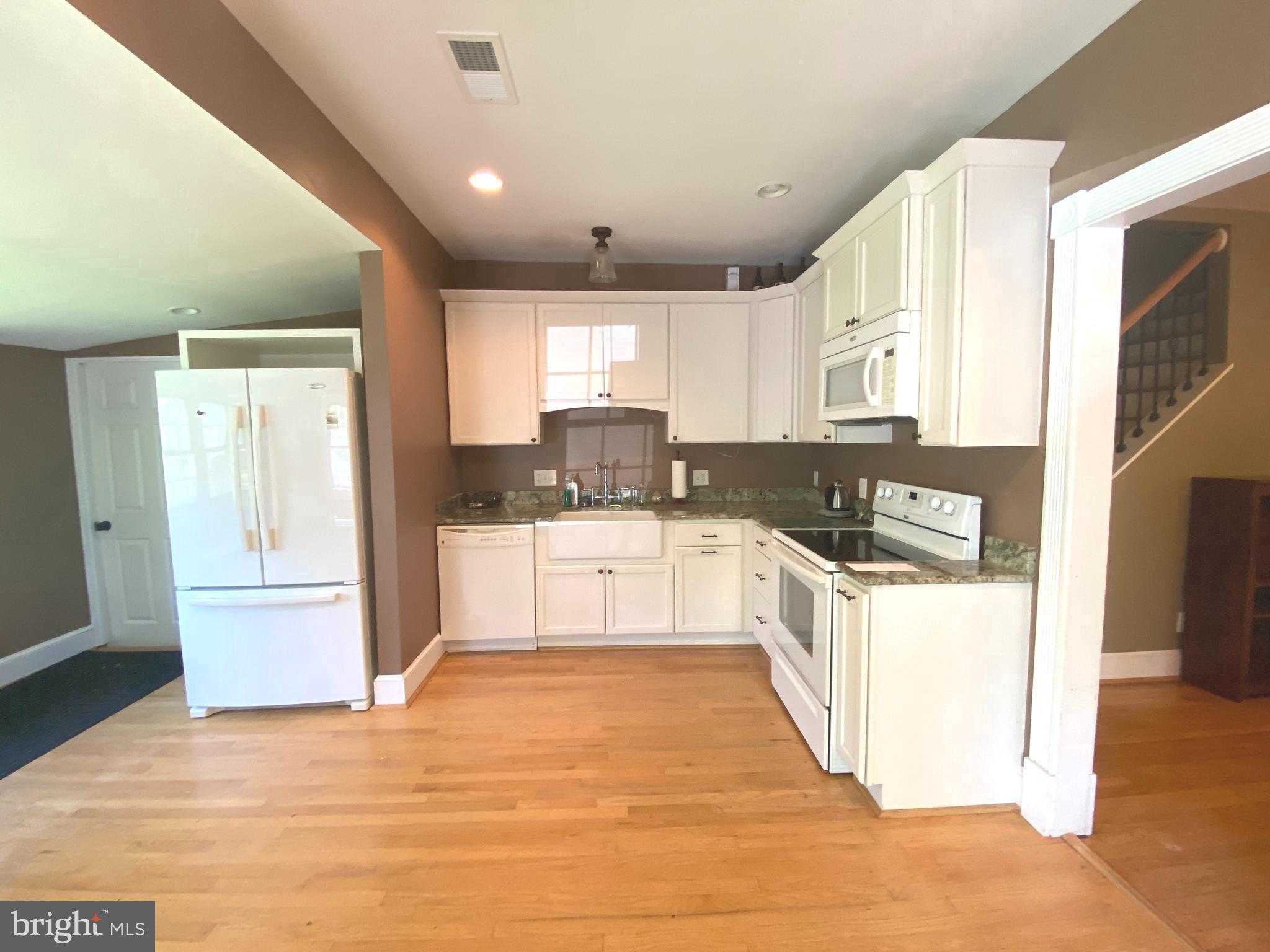 LEBANON - Residential Lease