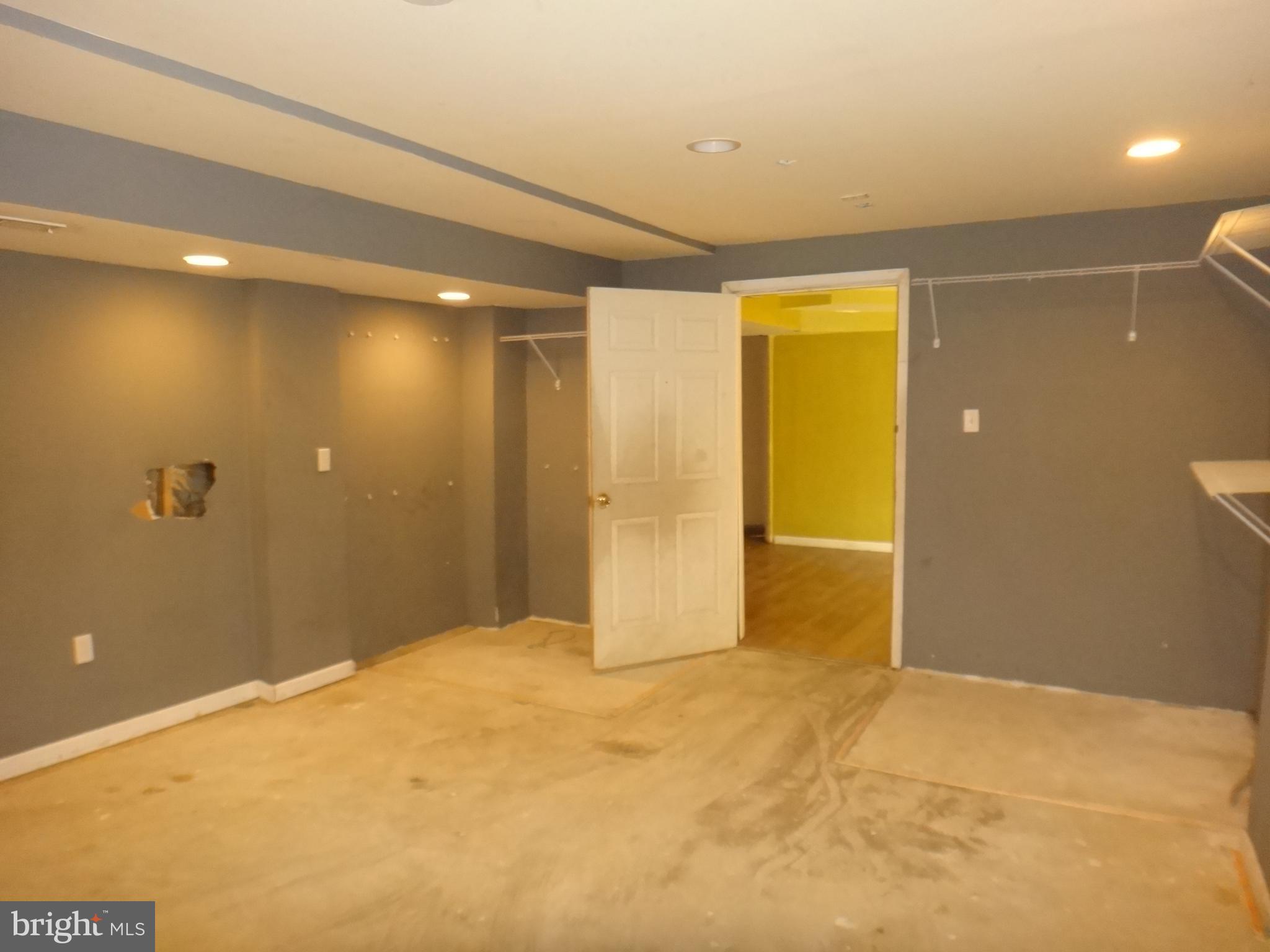 FAIRWOOD-PHASE 2-PLAT 10 - Residential