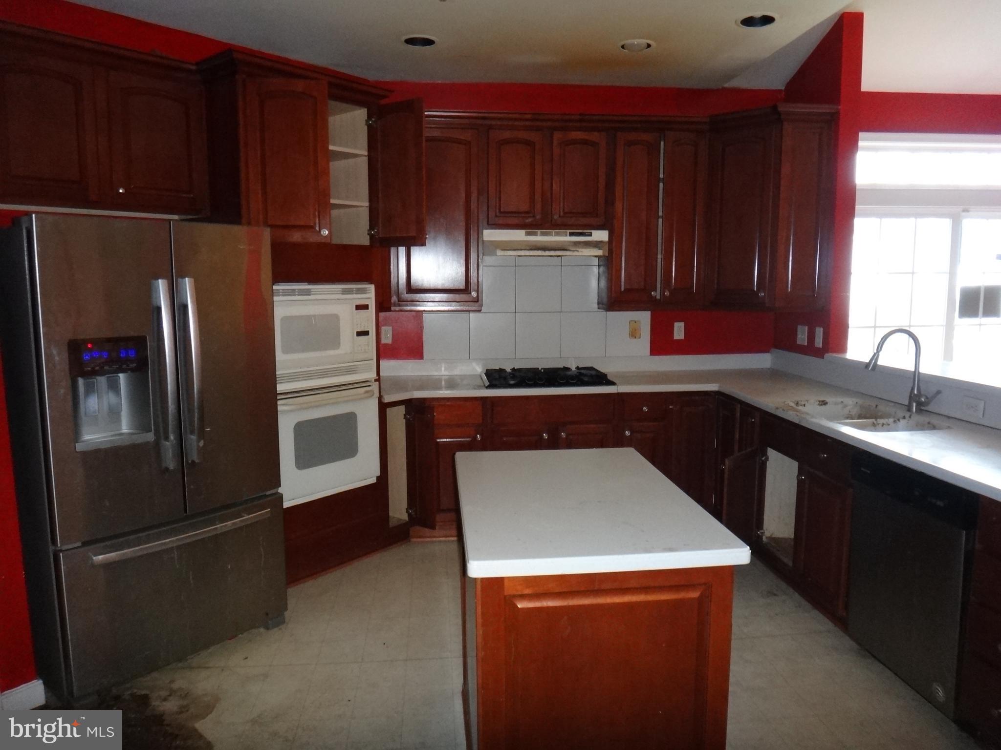 FAIRWOOD-PHASE 2-PLAT 10 - Residential