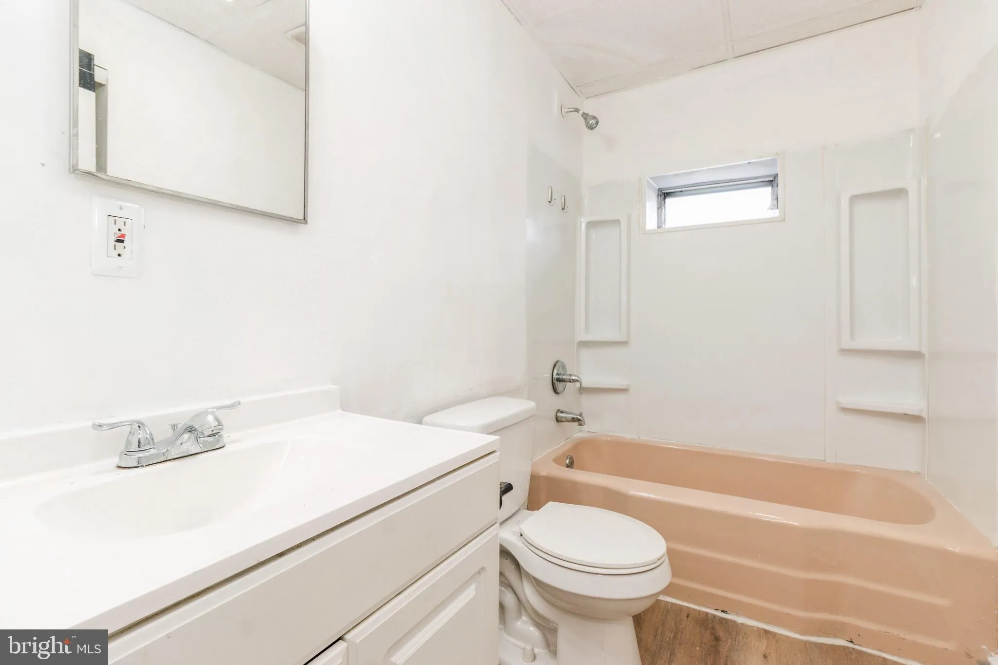 Camden, New Jersey 08102, United States, 2 Bedrooms Bedrooms, ,1 BathroomBathrooms,Residential,Active,3572