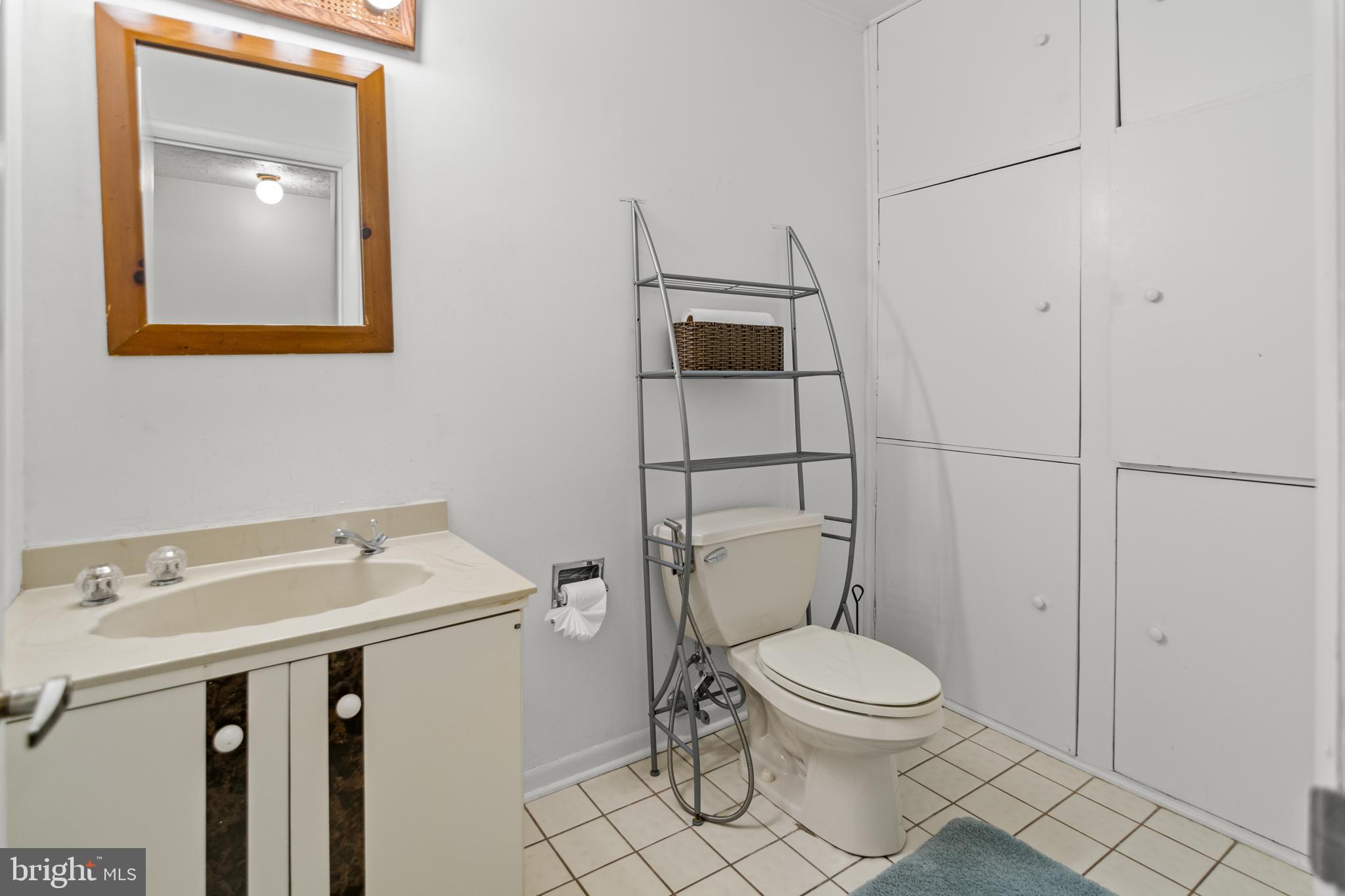 RUXTON CROSSING TOWNHSE - Residential