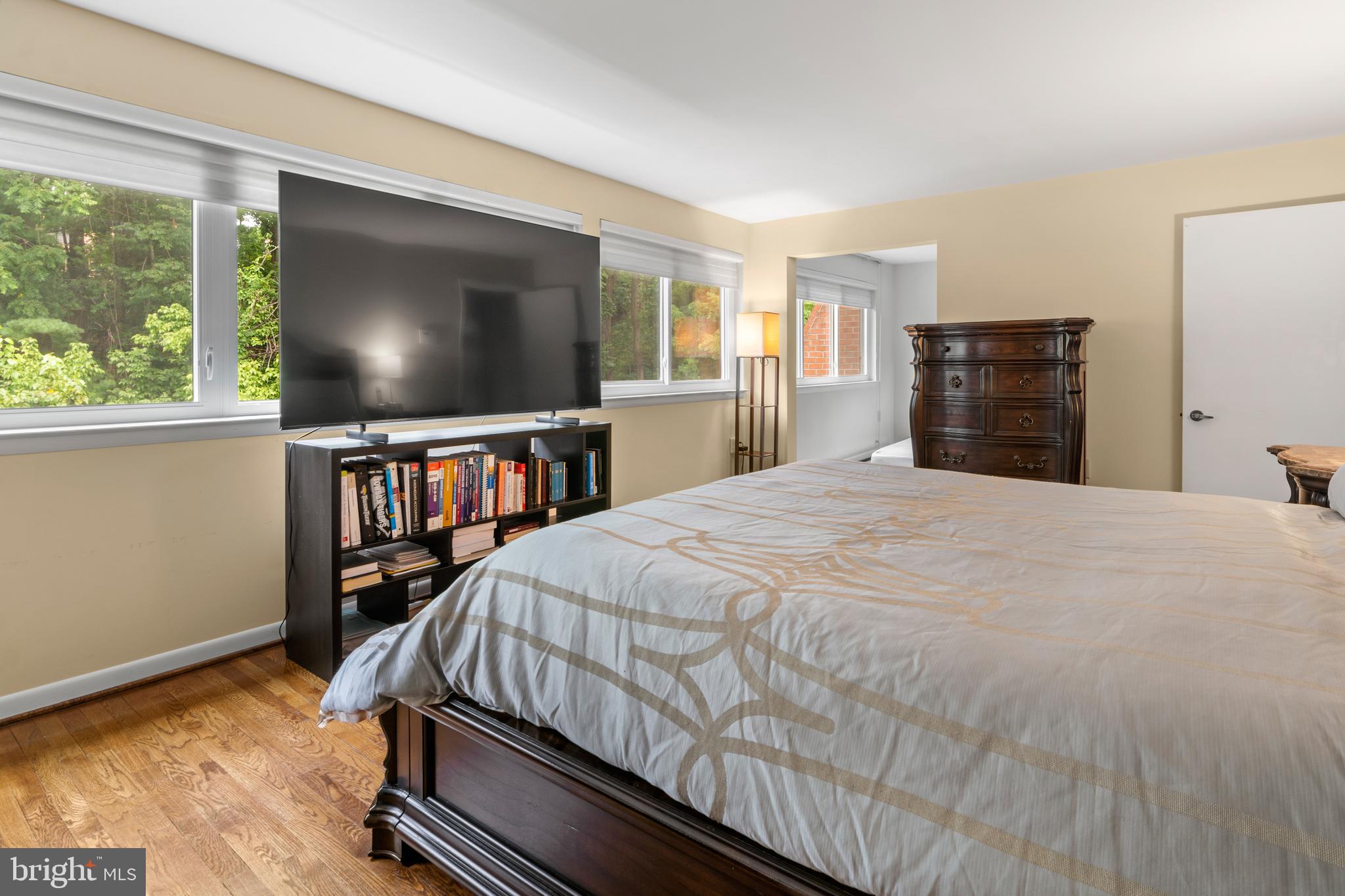 RUXTON CROSSING TOWNHSE - Residential