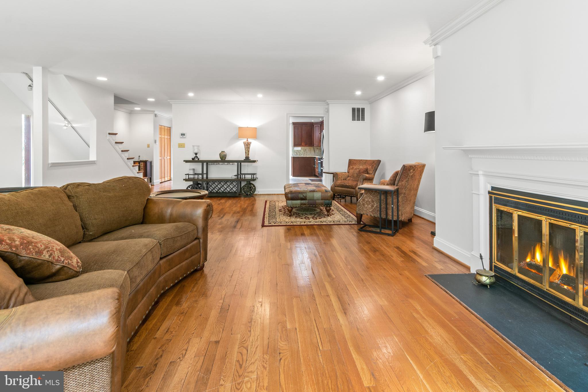 RUXTON CROSSING TOWNHSE - Residential