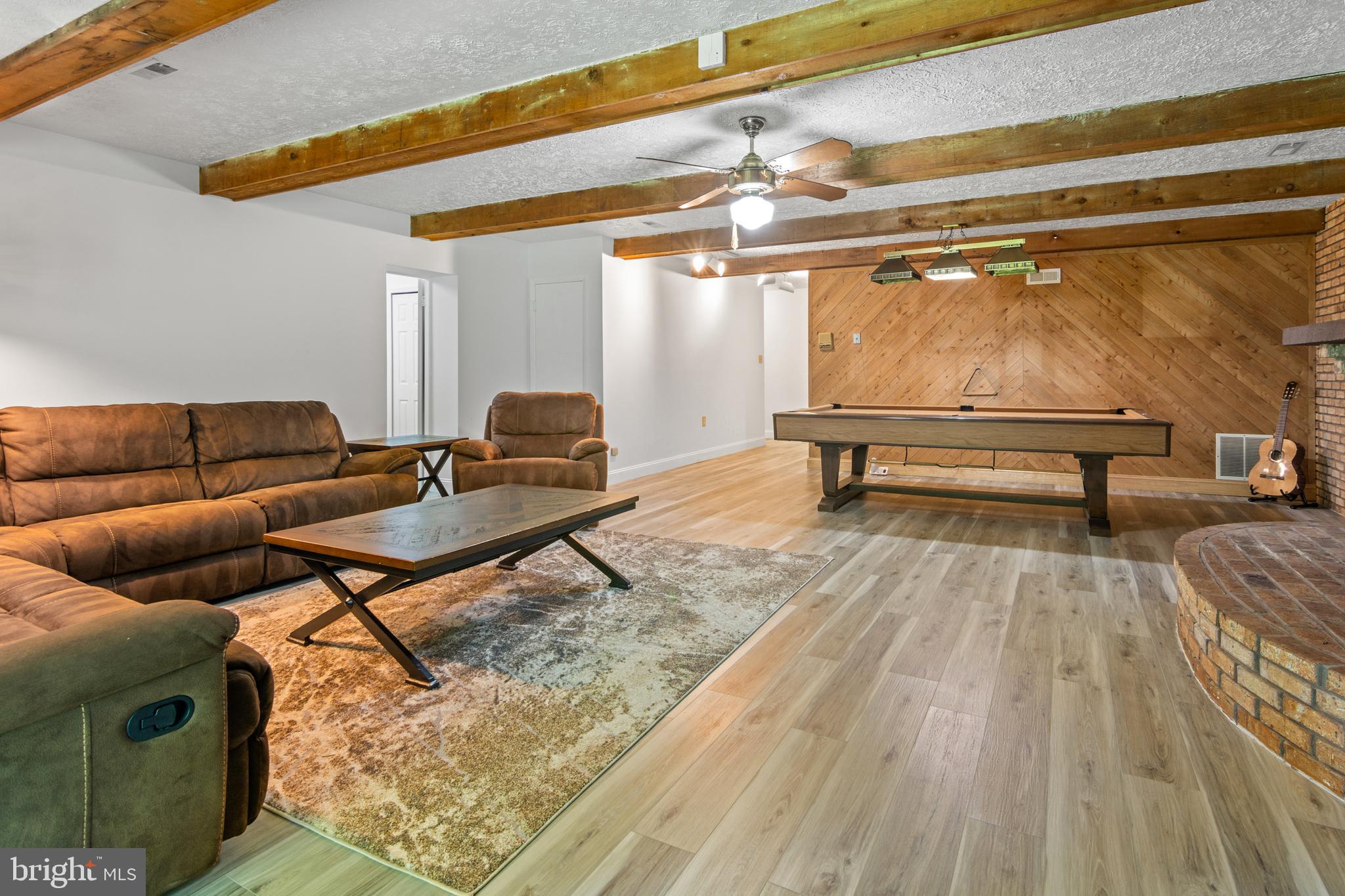 RUXTON CROSSING TOWNHSE - Residential