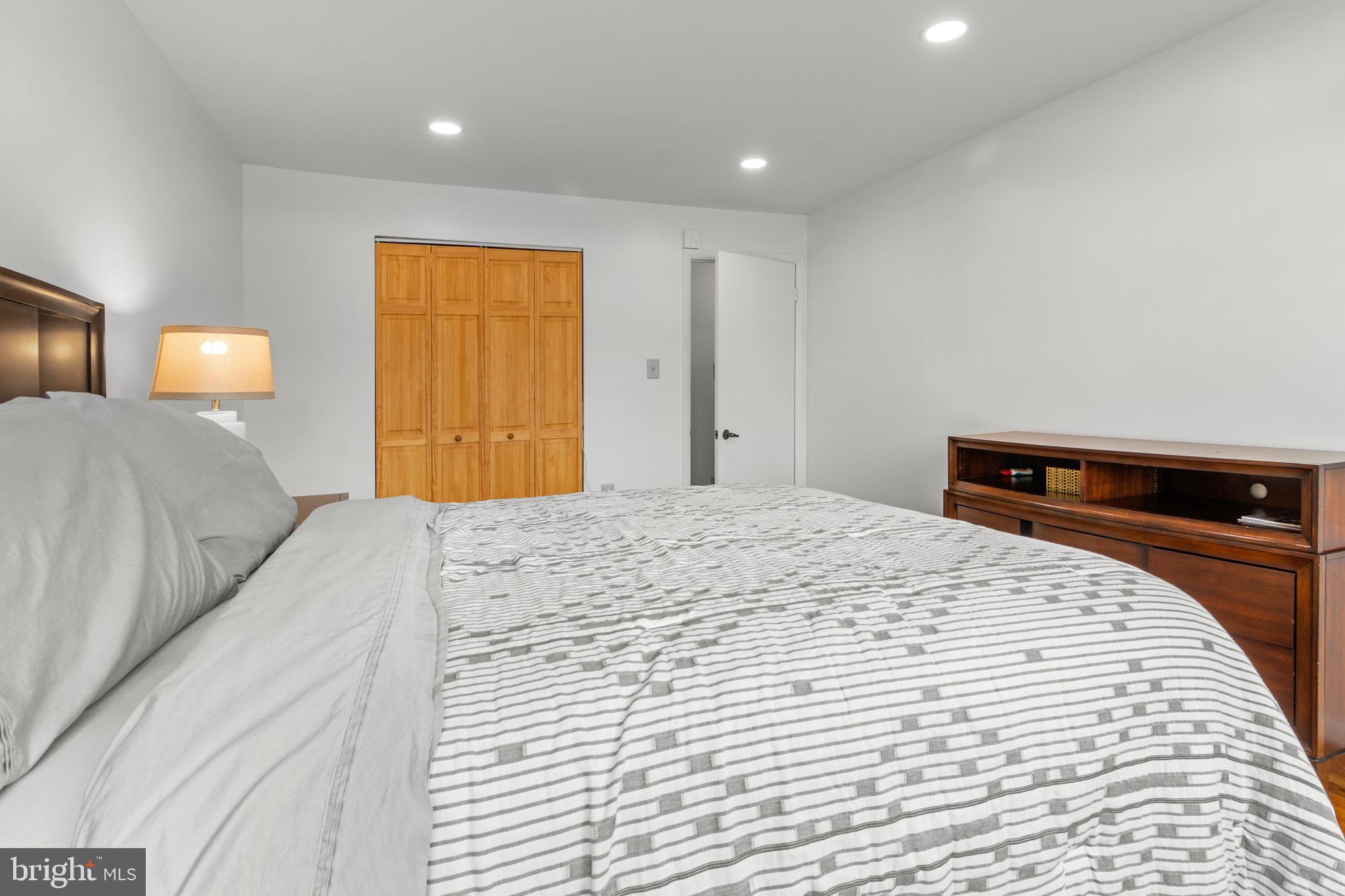 RUXTON CROSSING TOWNHSE - Residential