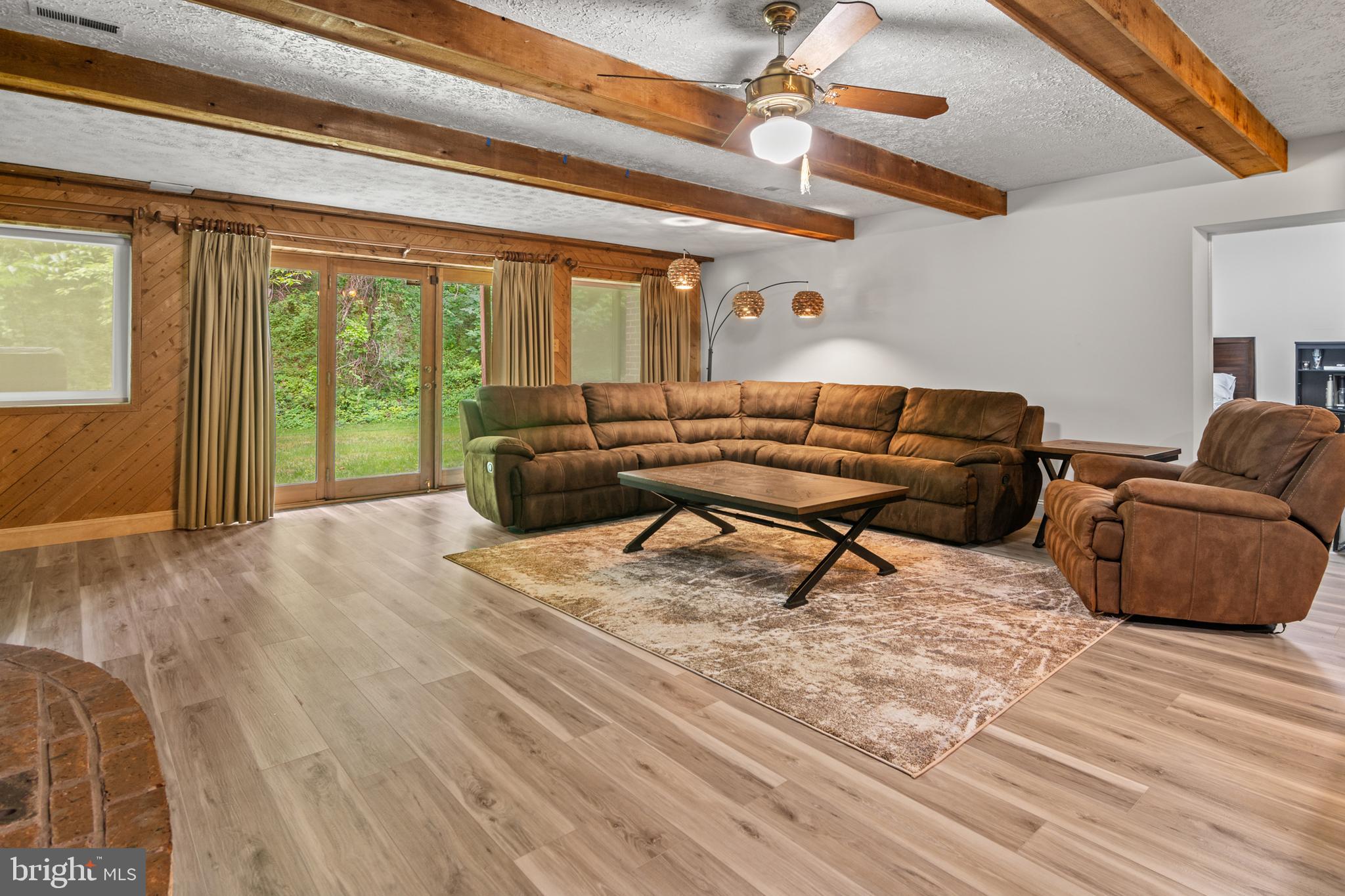 RUXTON CROSSING TOWNHSE - Residential