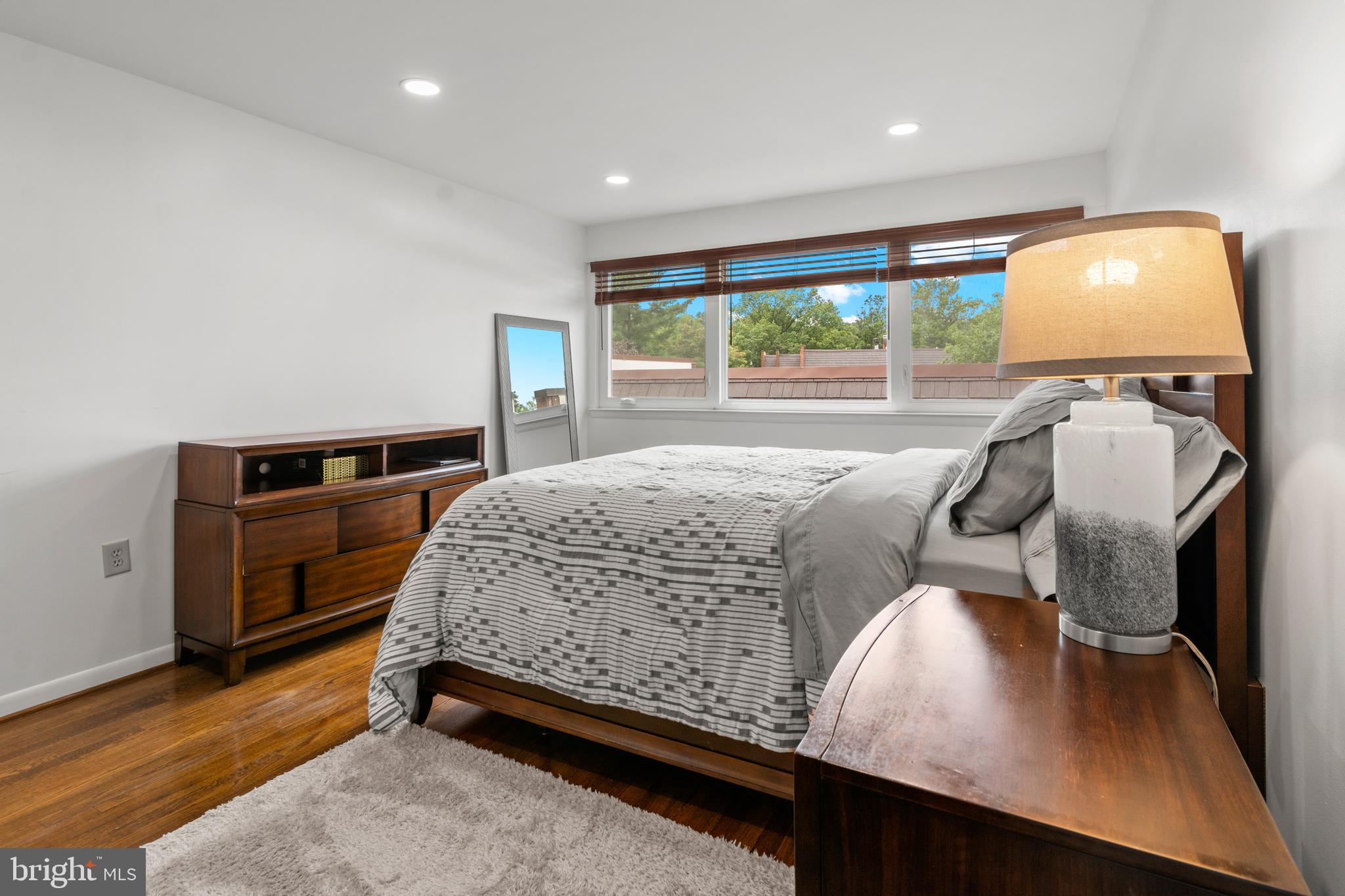 RUXTON CROSSING TOWNHSE - Residential