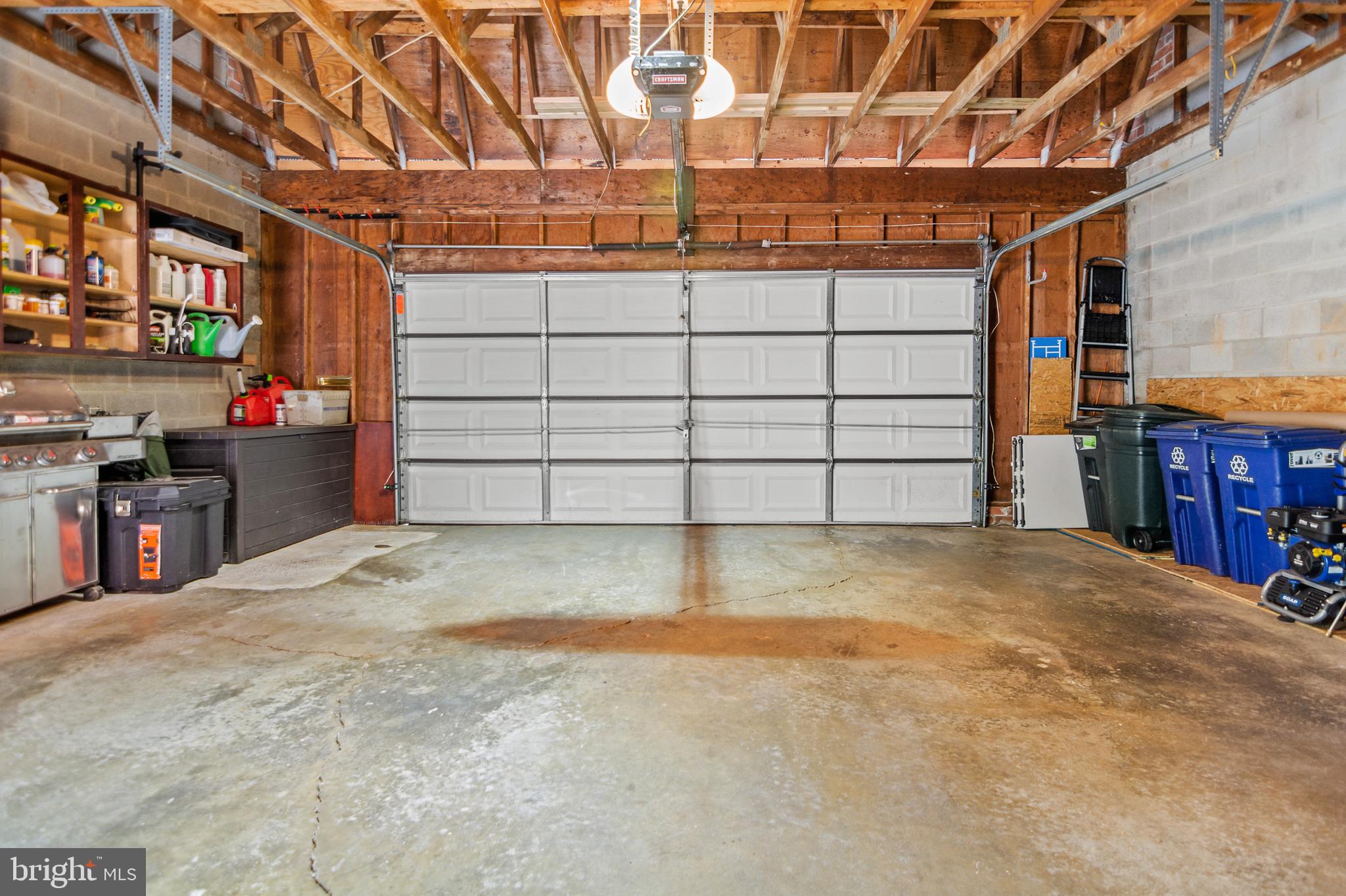 RUXTON CROSSING TOWNHSE - Residential