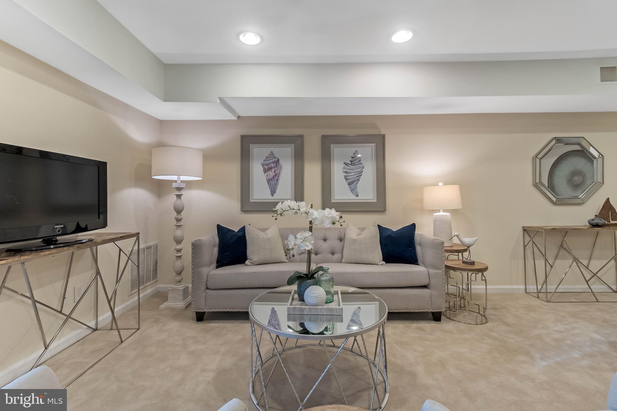 THE LANDING AT SPA CREEK - Residential