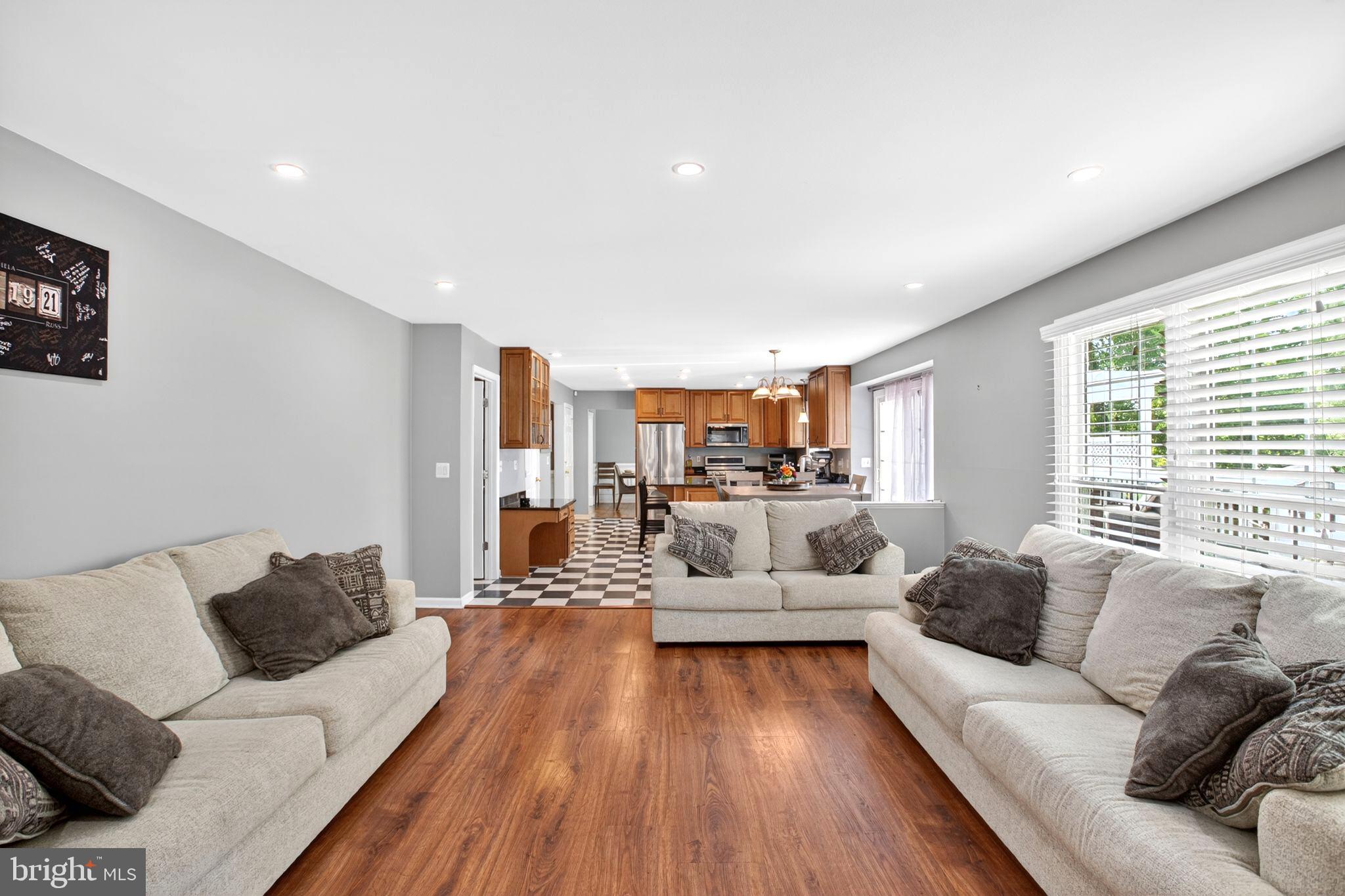 ARROWOOD - Residential