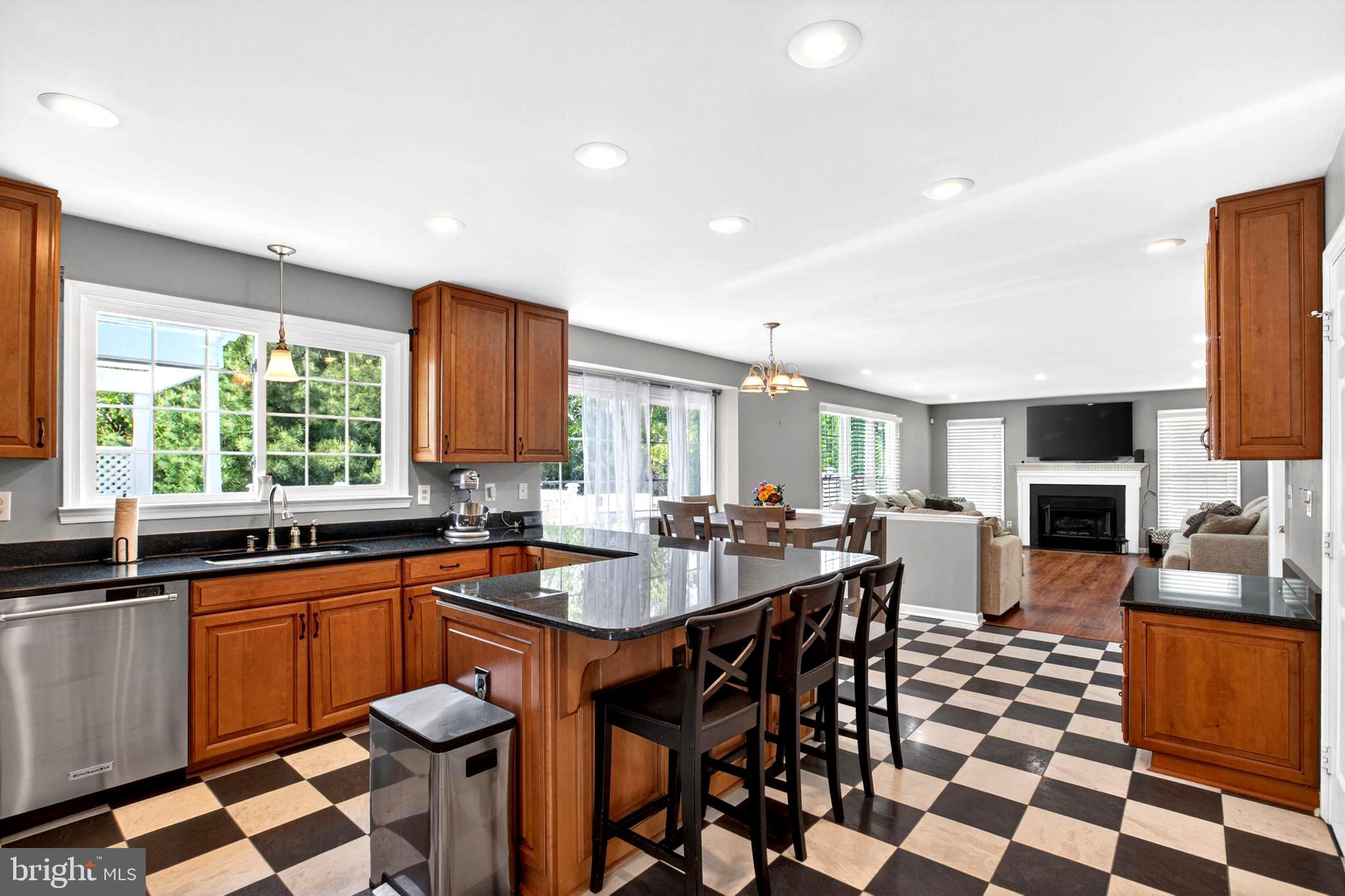 ARROWOOD - Residential