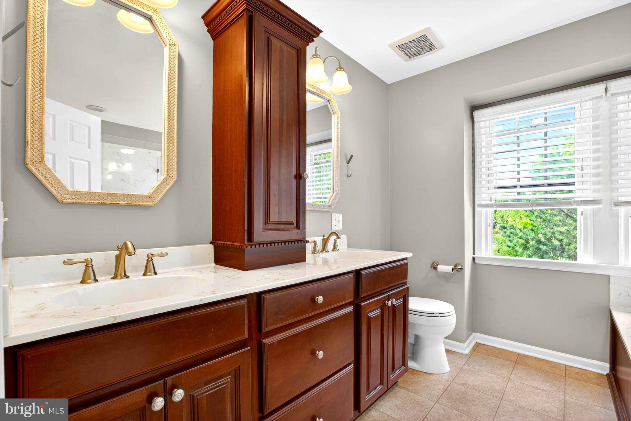 ARROWOOD - Residential