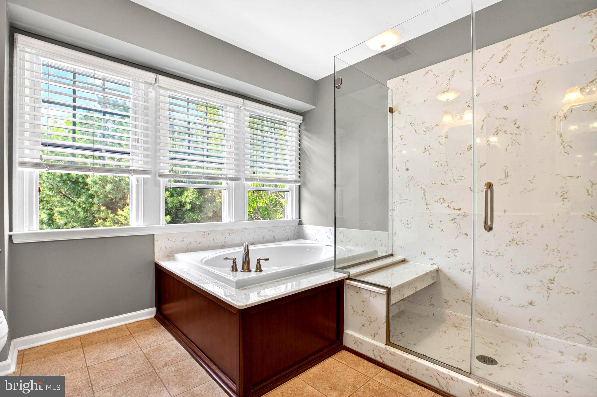 ARROWOOD - Residential