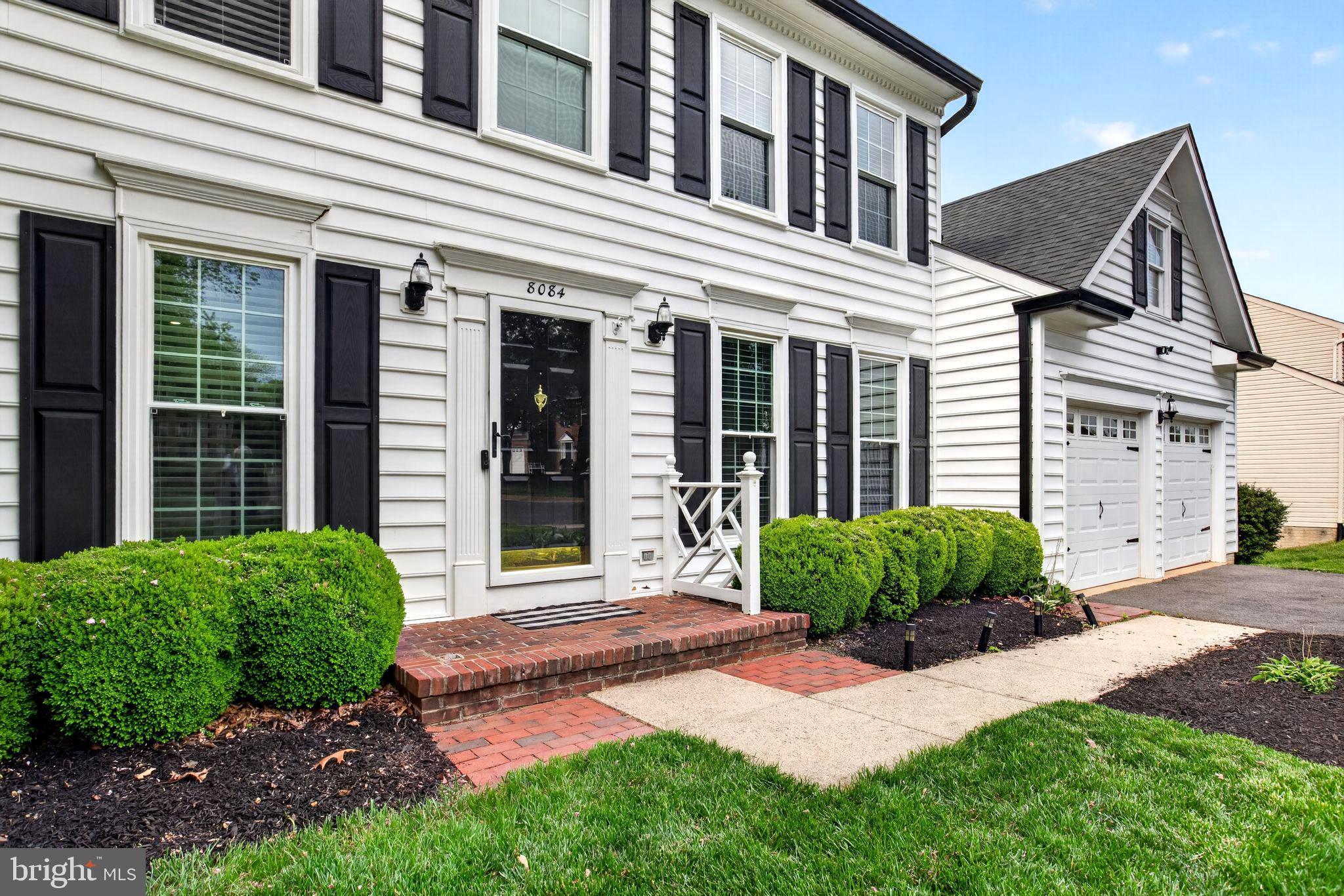 ARROWOOD - Residential