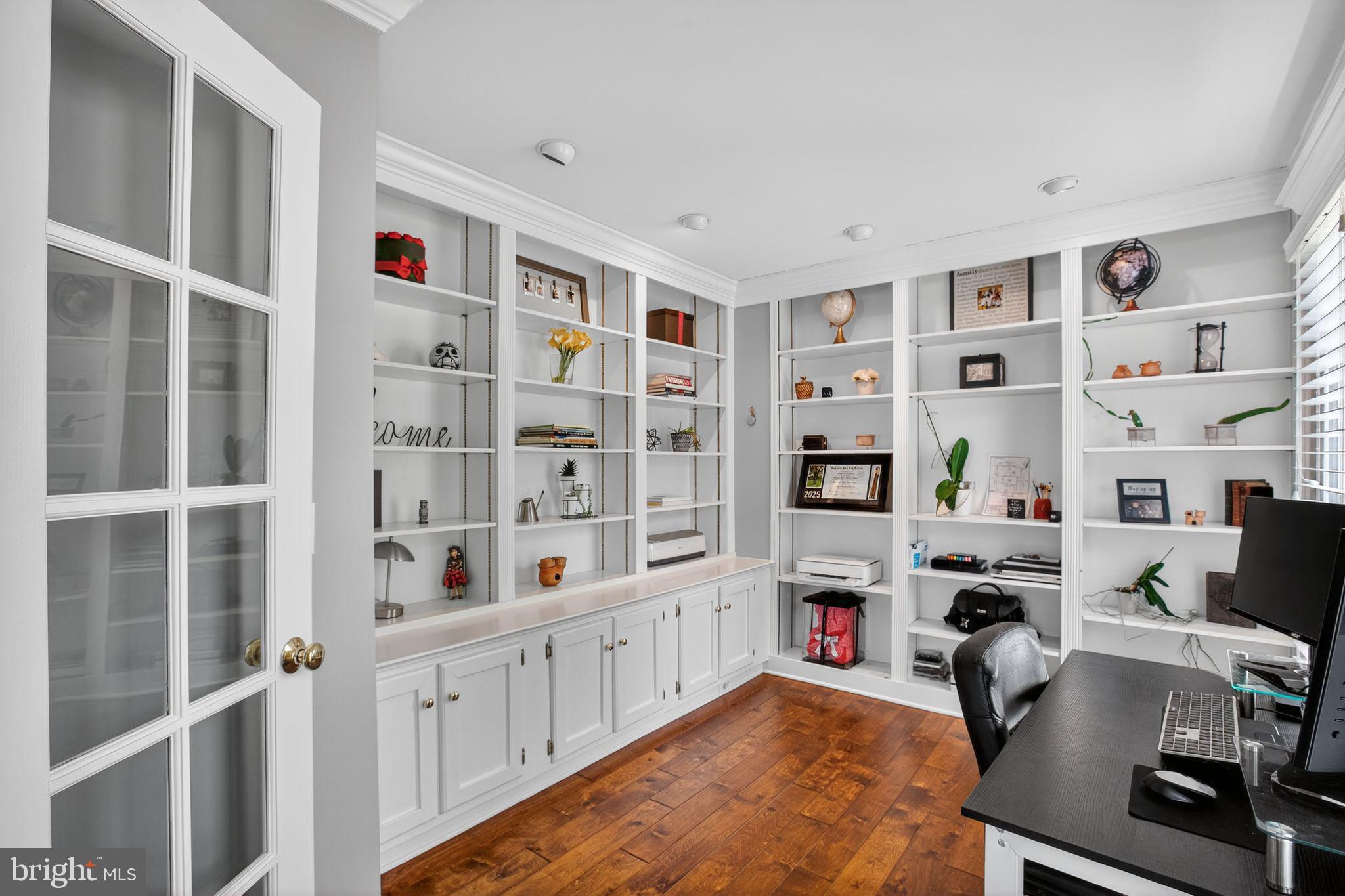 ARROWOOD - Residential